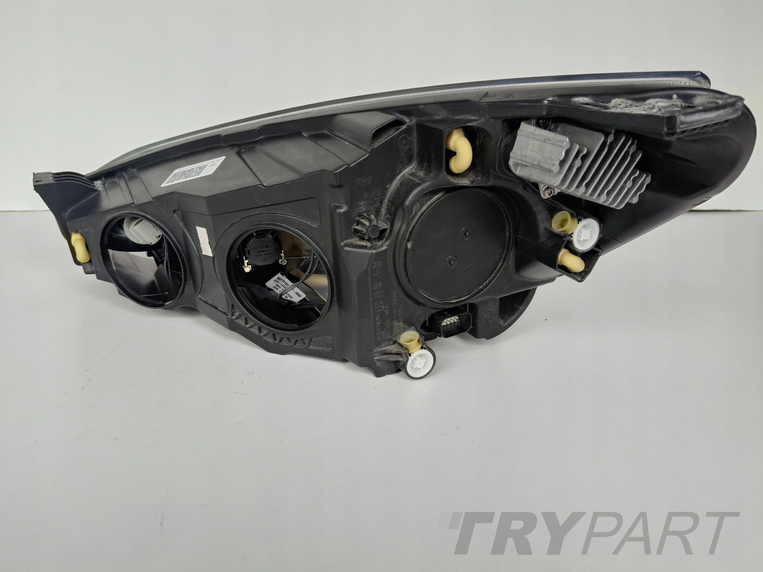 RIGHT HEADLIGHT LAMP FOR FORD FOCUS MK4 18- LED