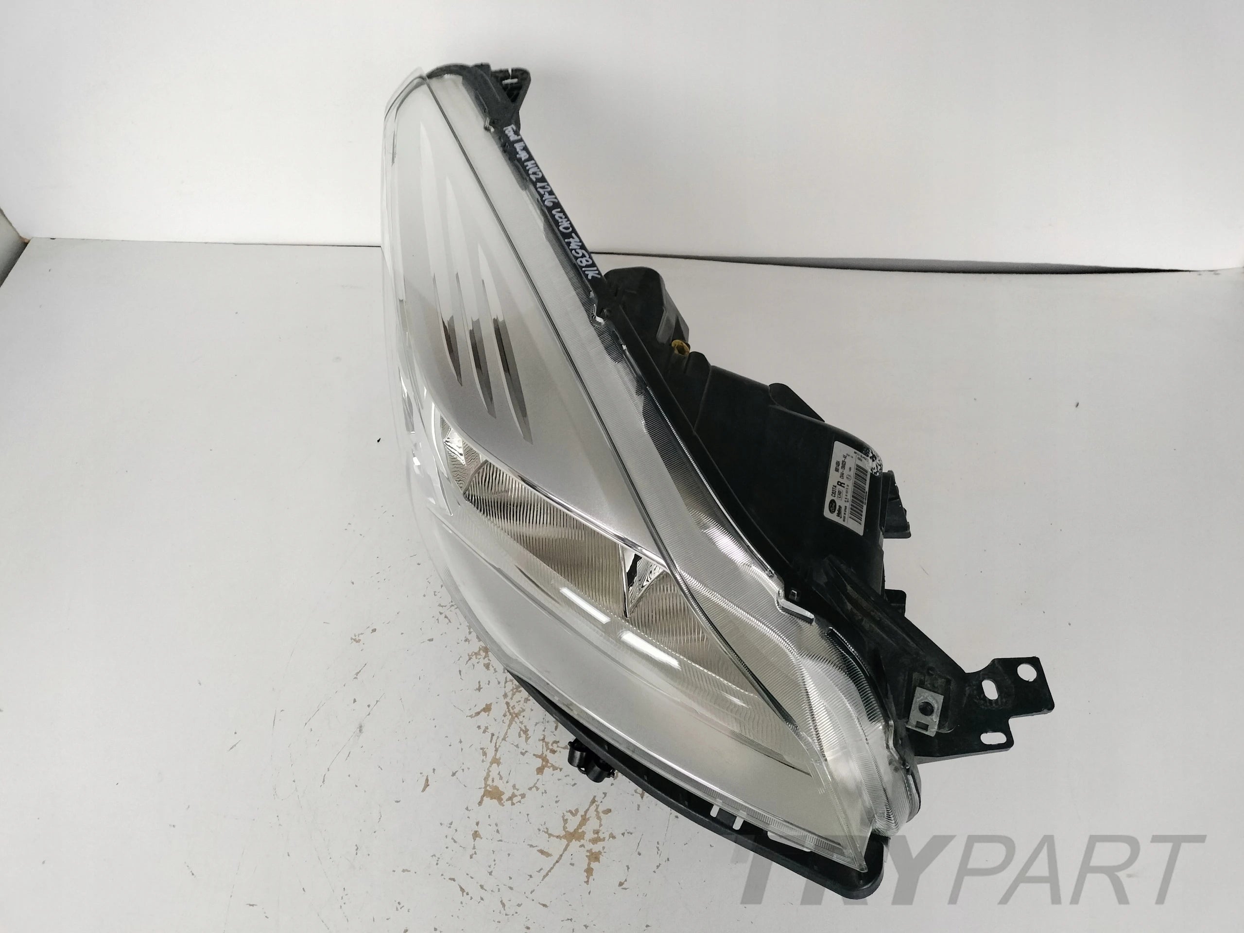 RIGHT HEADLIGHT LAMP FOR FORD KUGA MK2 12-16