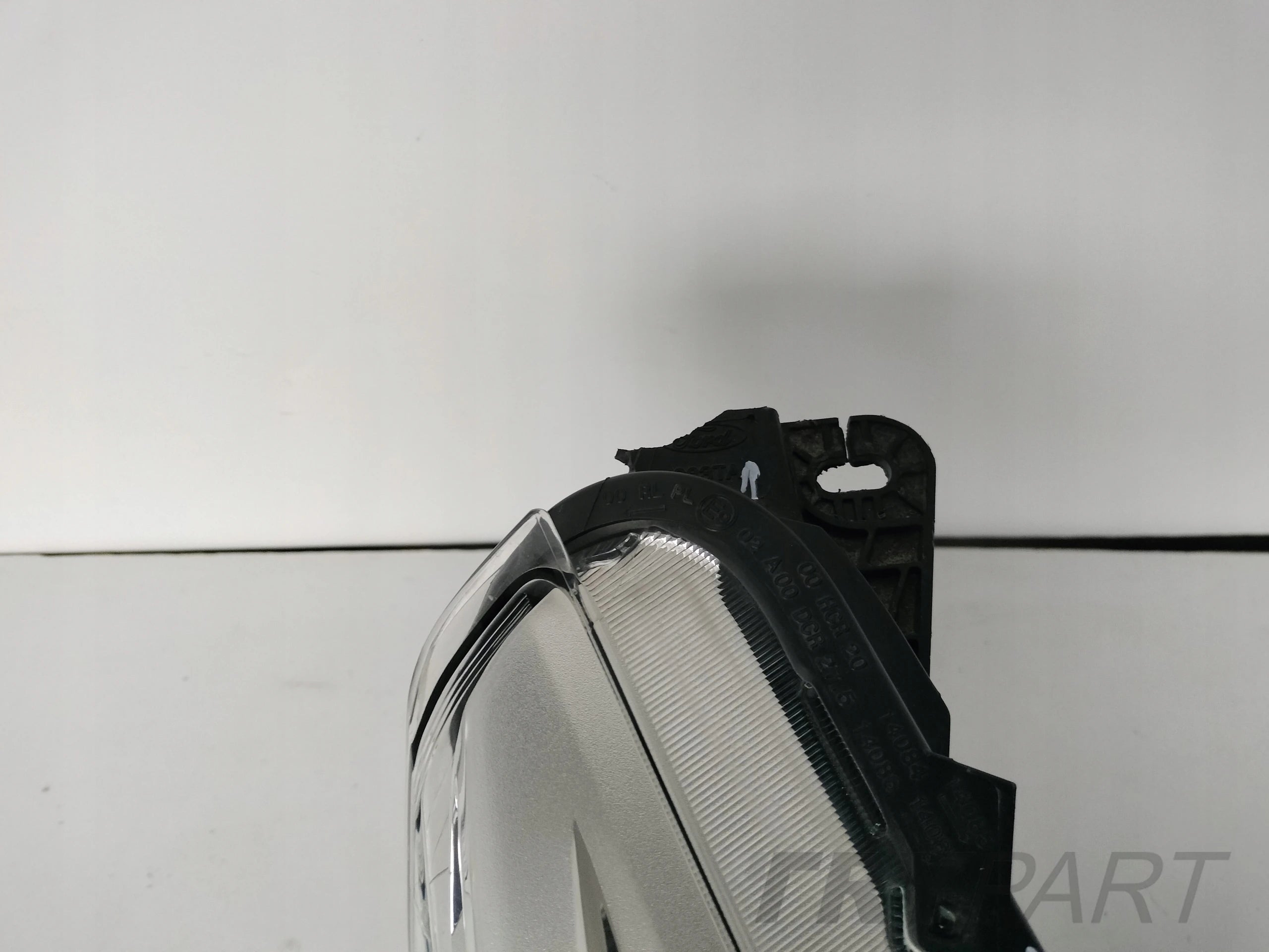 RIGHT HEADLIGHT LAMP FOR FORD KUGA MK2 12-16