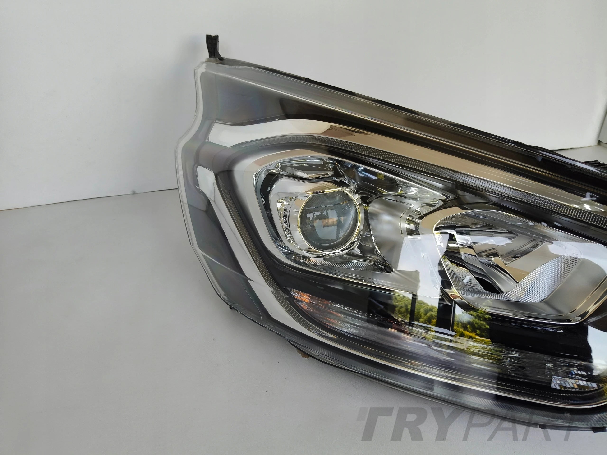 RIGHT HEADLIGHT LAMP FOR FORD TRANSIT CUSTOM 18- LED FACELIFT