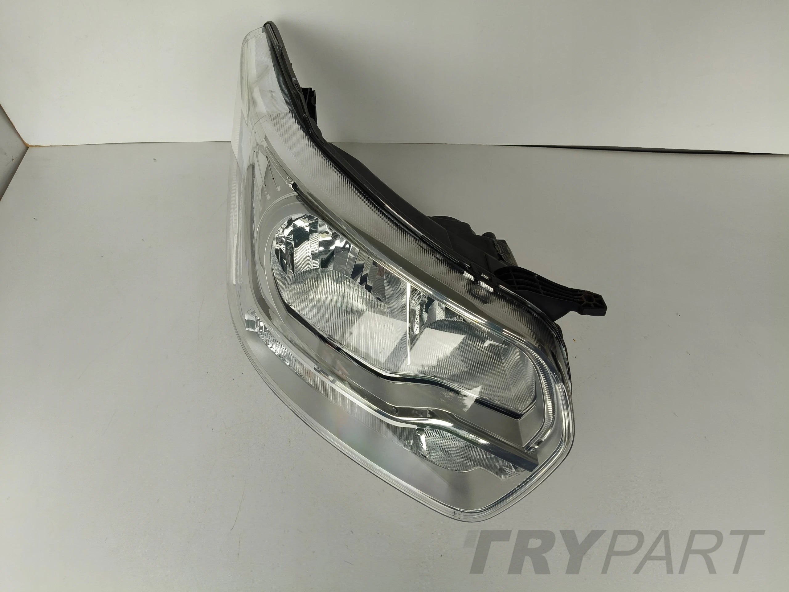 RIGHT HEADLIGHT LAMP FOR FORD TRANSIT MK8 14-
