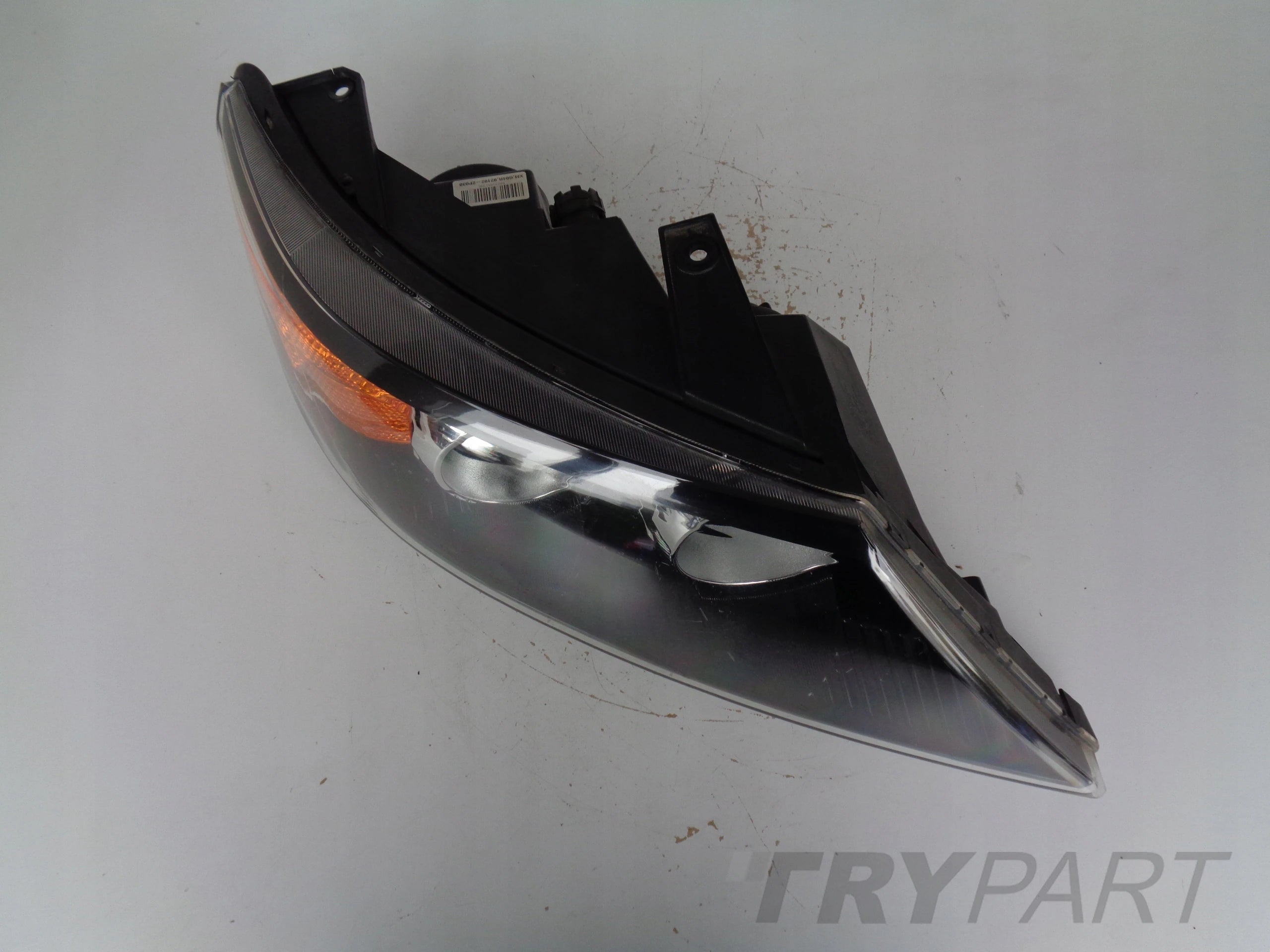 RIGHT HEADLIGHT LAMP FOR KIA SORENTO 10-12 FACELIFT