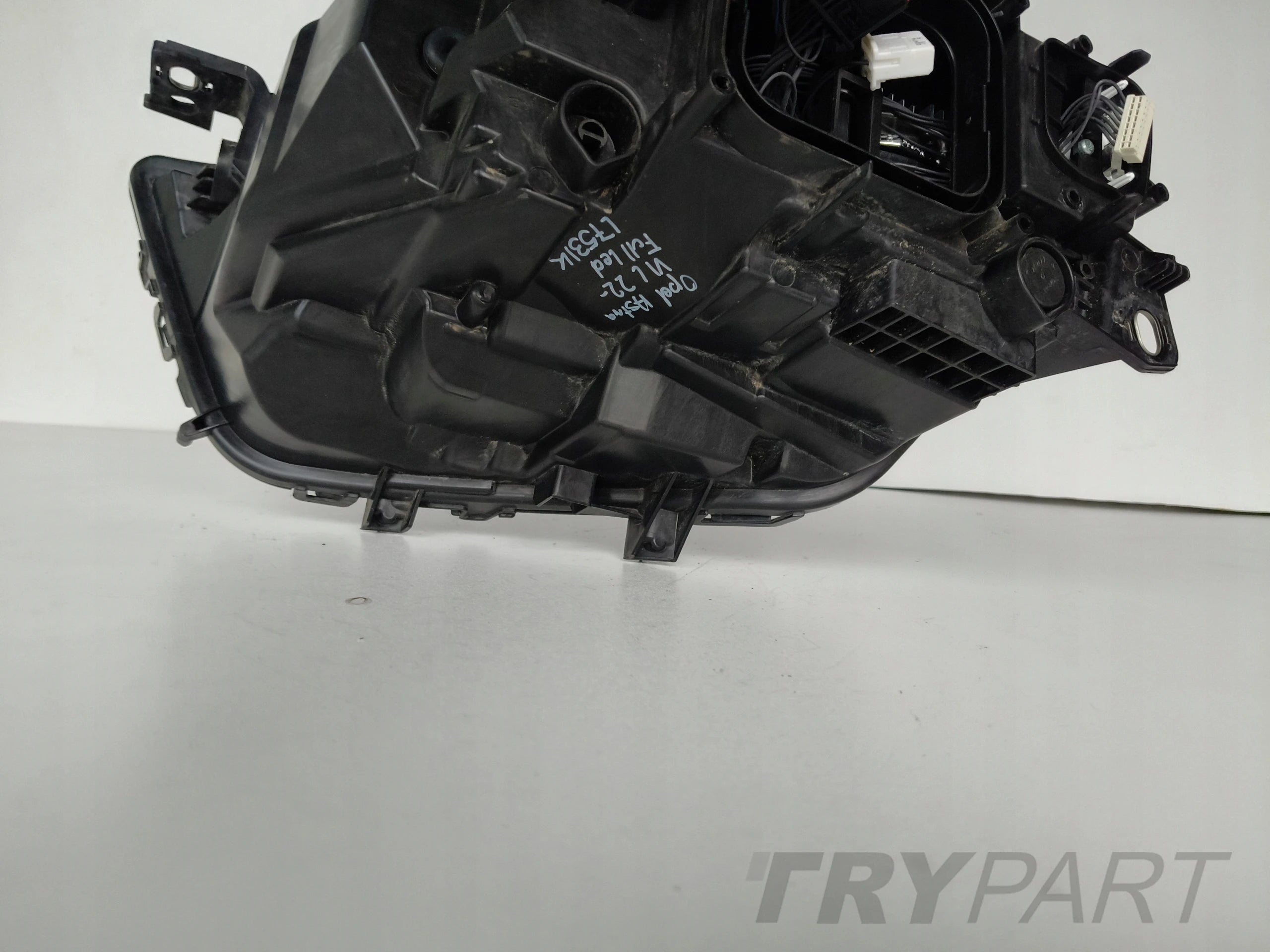 RIGHT HEADLIGHT LAMP FOR OPEL ASTRA VI L 22- FULL LED