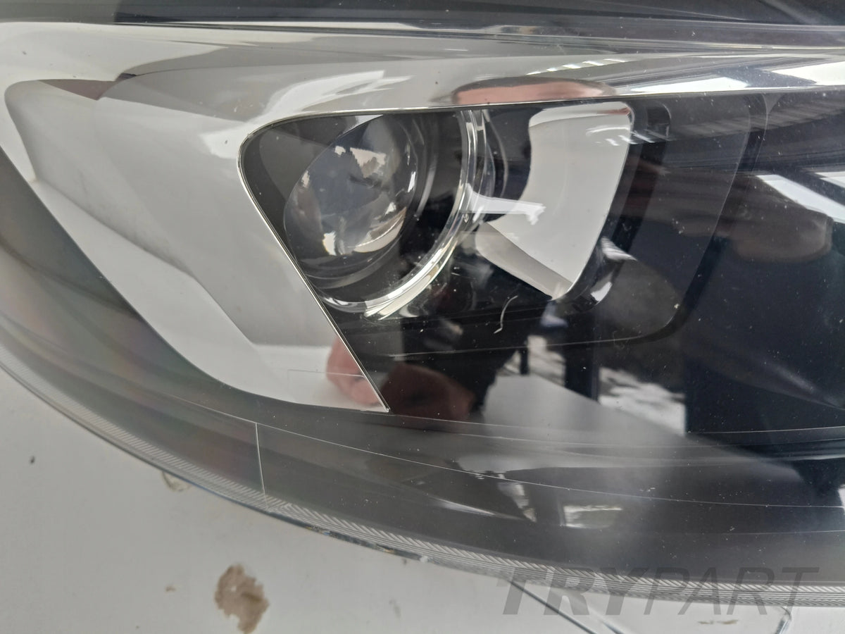 RIGHT HEADLIGHT LAMP FOR OPEL VIVARO C 19- ZAFIRA D XENON