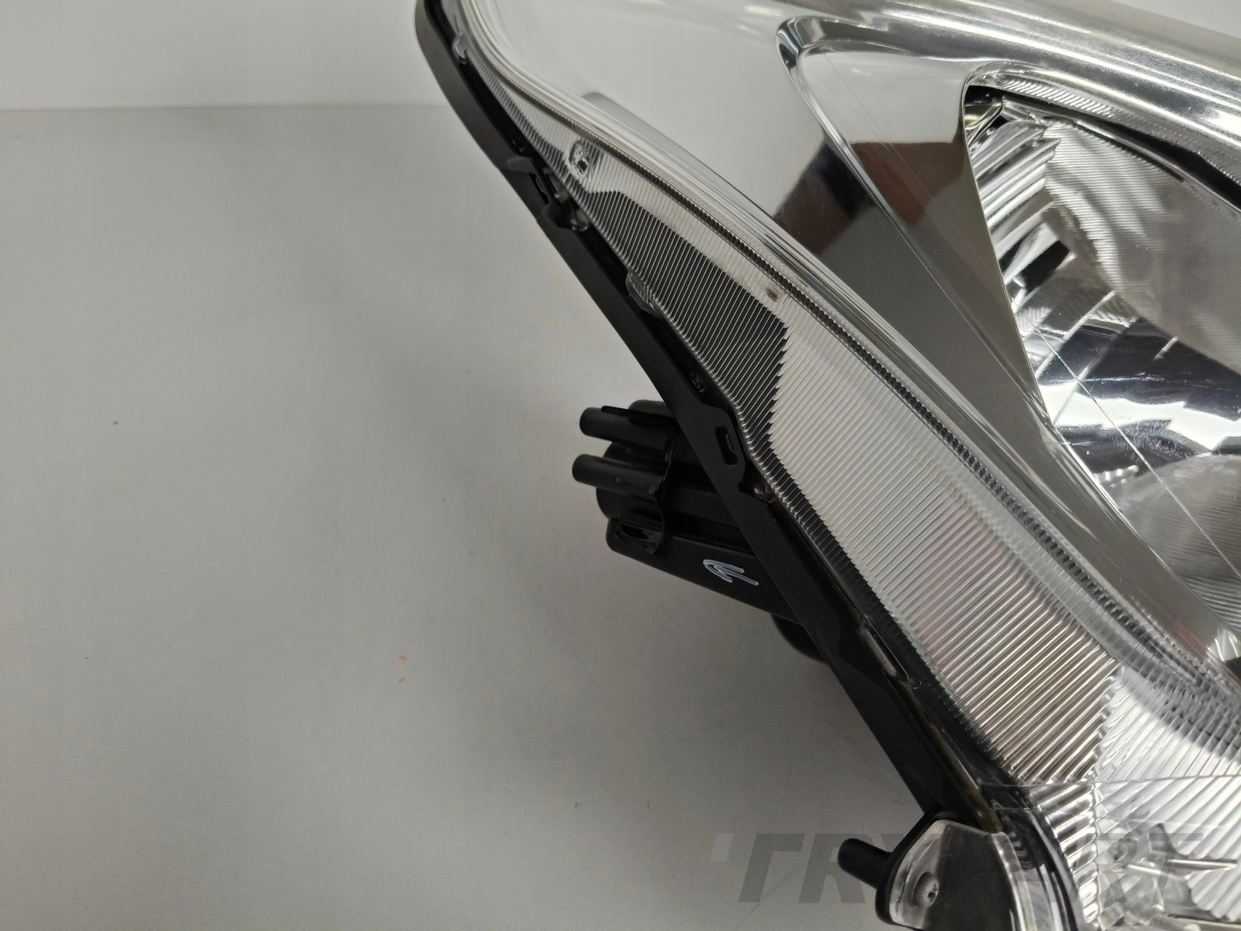 RIGHT HEADLIGHT LAMP FOR SUZUKI SWIFT MK8 17-