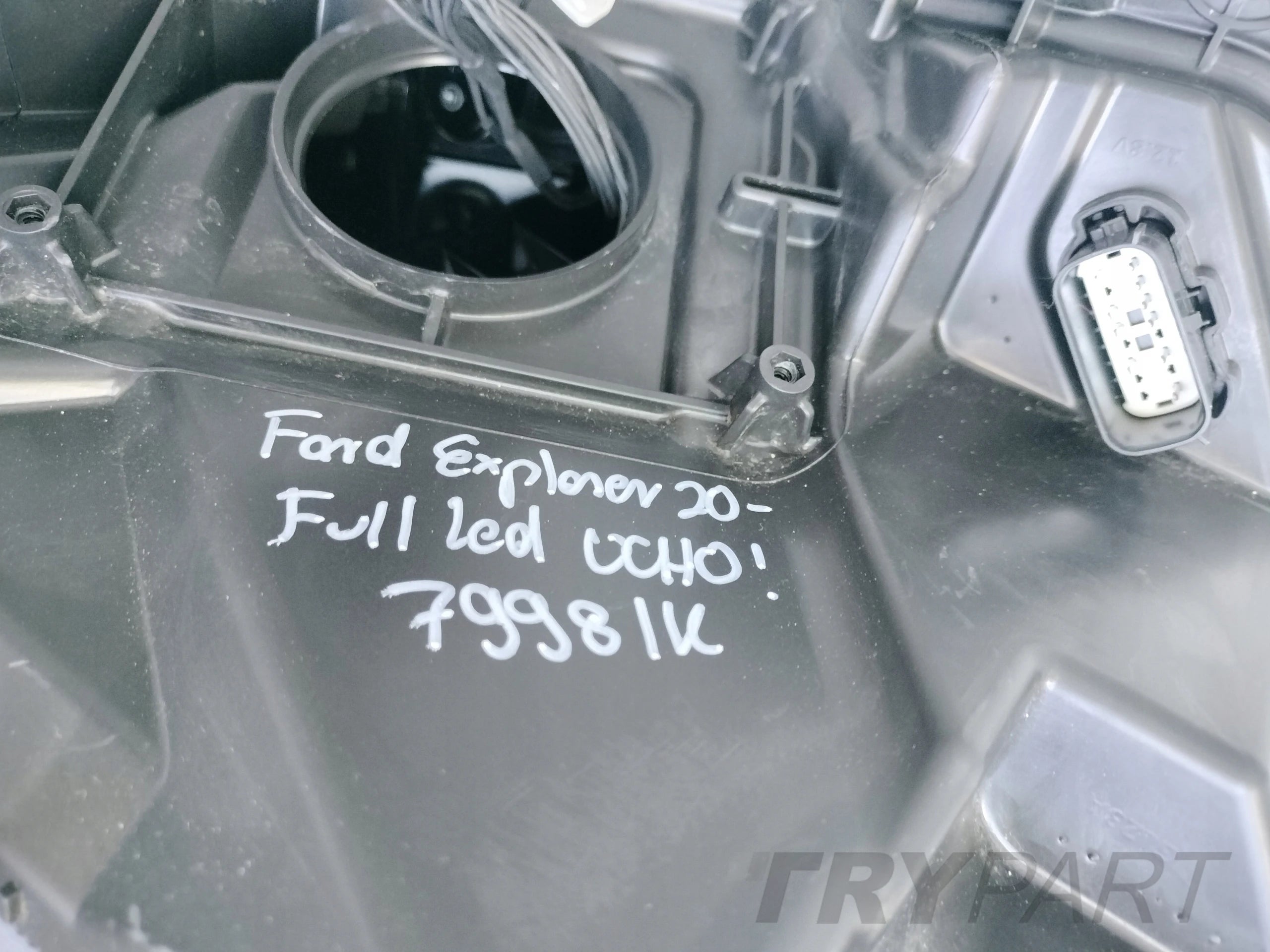 RIGHT HEADLIGHT LAMP FORD EXPLORER 20- FULL LED