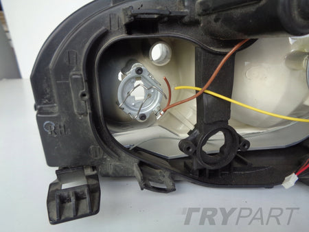 RIGHT HEADLIGHT LAMP FORD FOCUS MK2 04-07