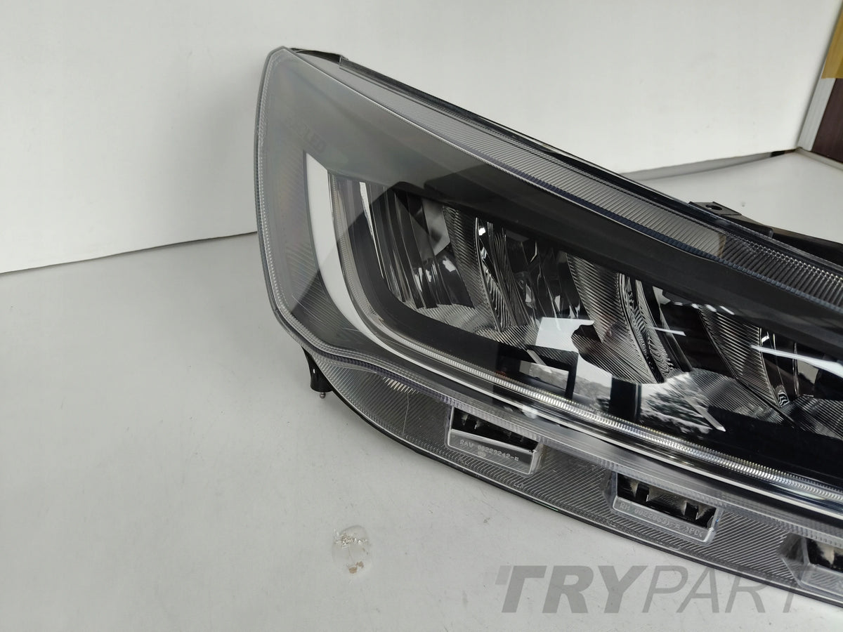 RIGHT HEADLIGHT LAMP FORD FOCUS MK4 22- LIFT FULL LED