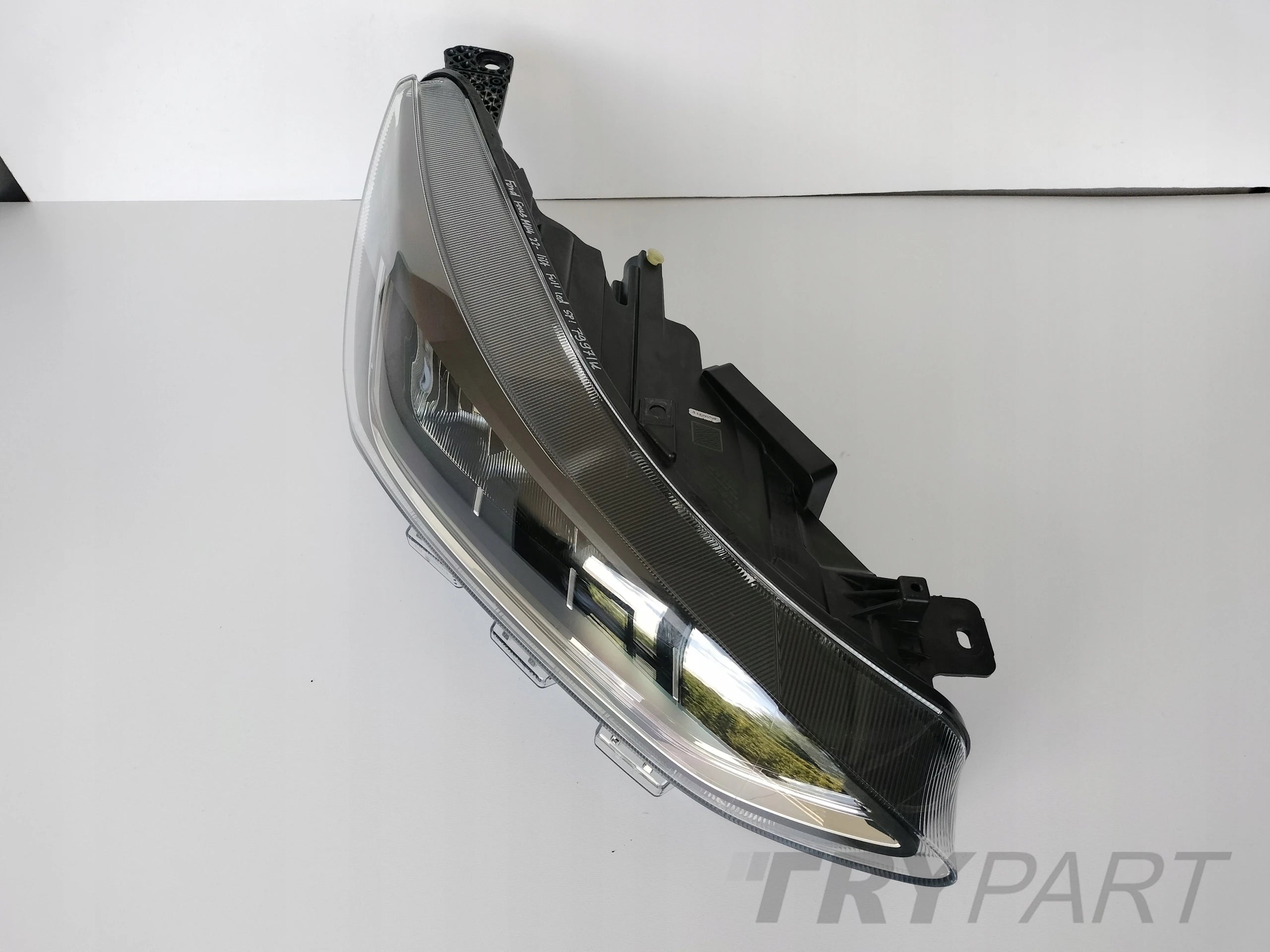 RIGHT HEADLIGHT LAMP FORD FOCUS MK4 22- LIFT FULL LED