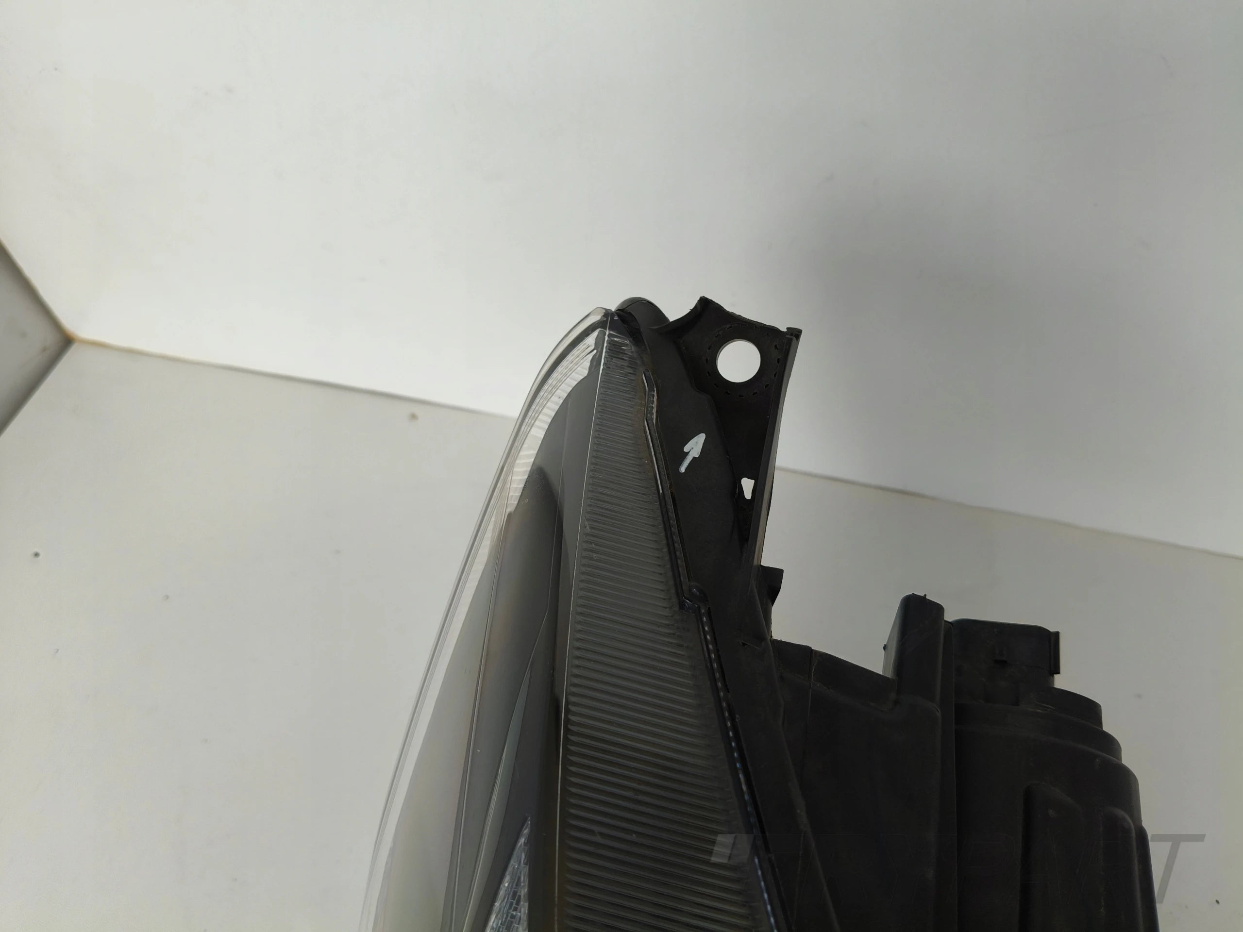 RIGHT HEADLIGHT LAMP FORD TRANSIT CUSTOM II 23- LED
