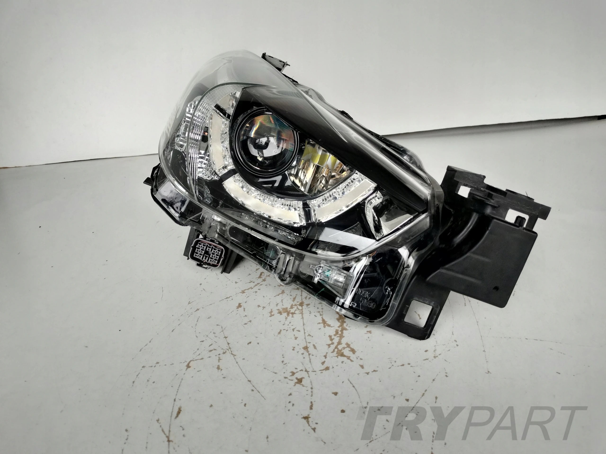 RIGHT HEADLIGHT LAMP MAZDA 2 14- FULL LED 13 PIN