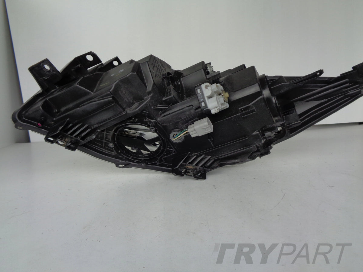 RIGHT HEADLIGHT LAMP MAZDA 3 09-13 XENON