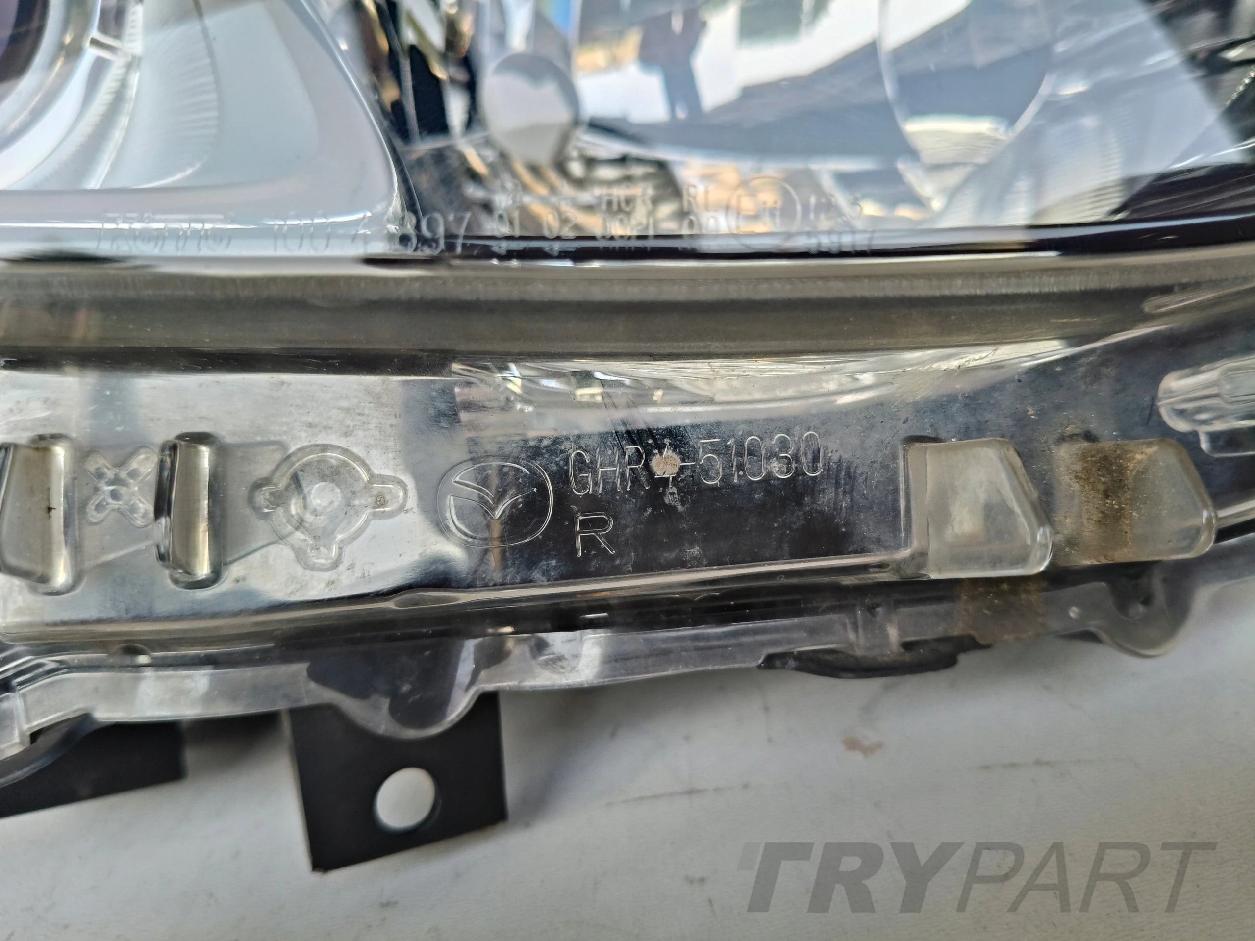 RIGHT HEADLIGHT LAMP MAZDA 6 GJ 12-