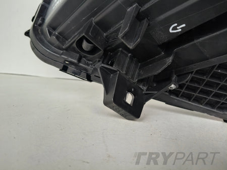 RIGHT HEADLIGHT LAMP MERCEDES B-CLASS W247 18-