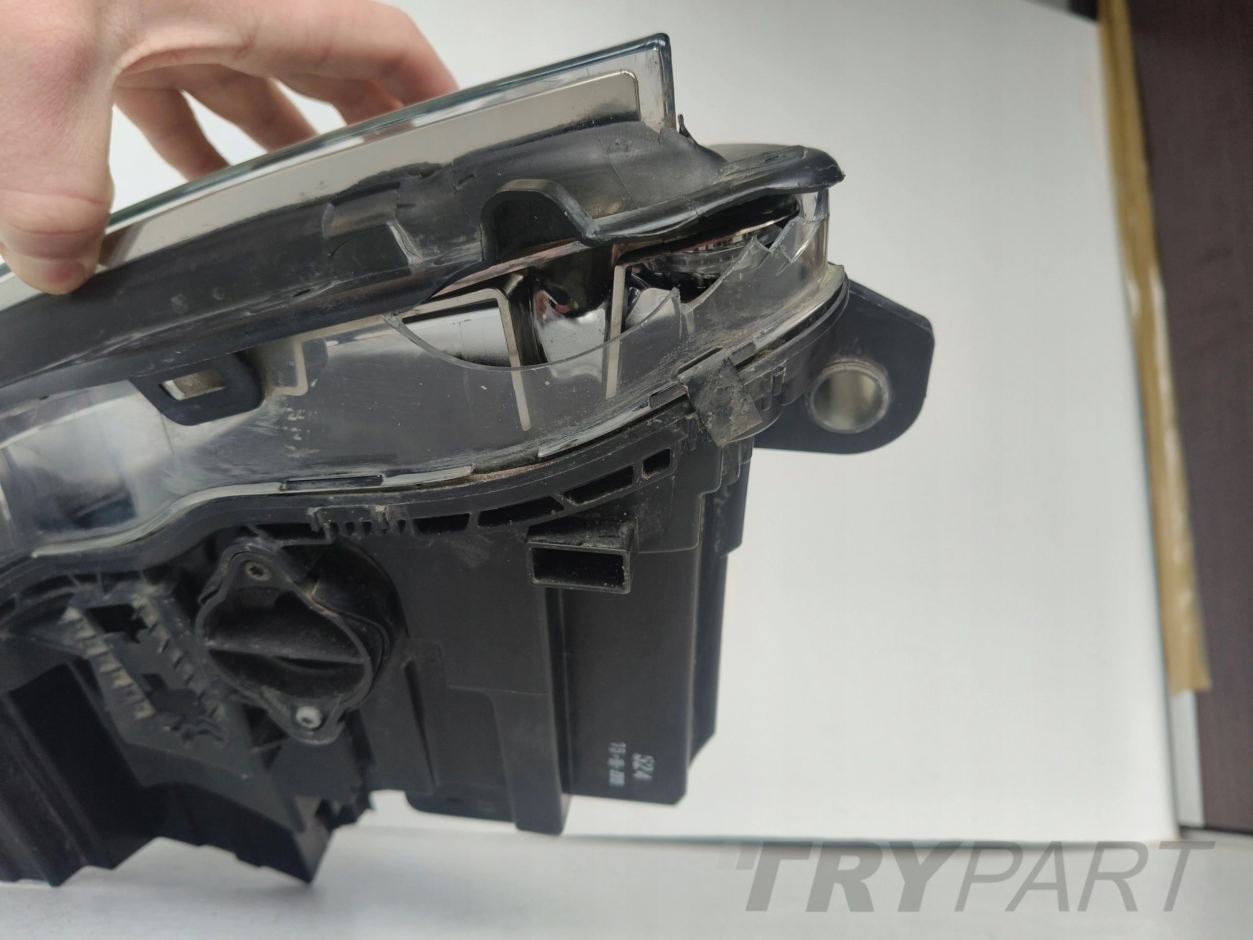 RIGHT HEADLIGHT LAMP MERCEDES C-CLASS W204 10- FACELIFT