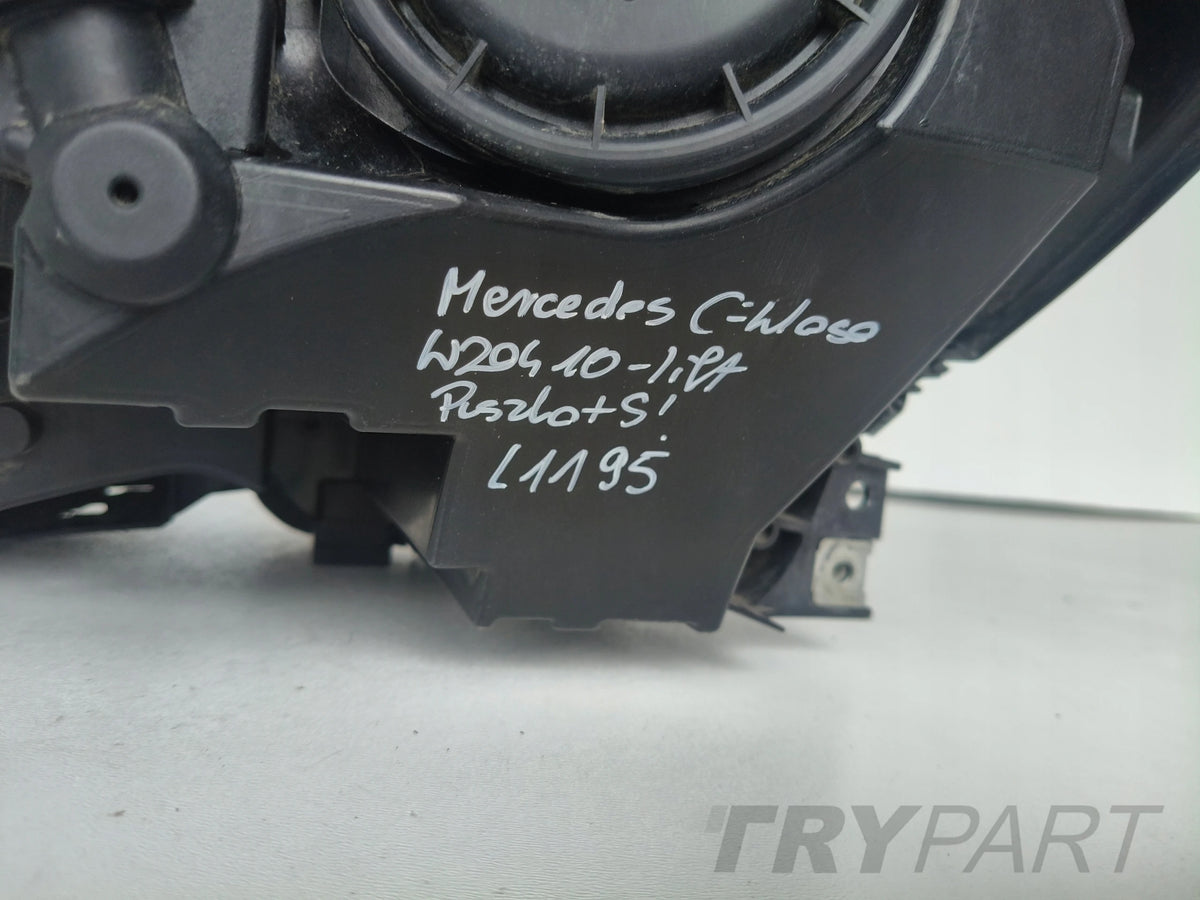 RIGHT HEADLIGHT LAMP MERCEDES C-CLASS W204 10- FACELIFT