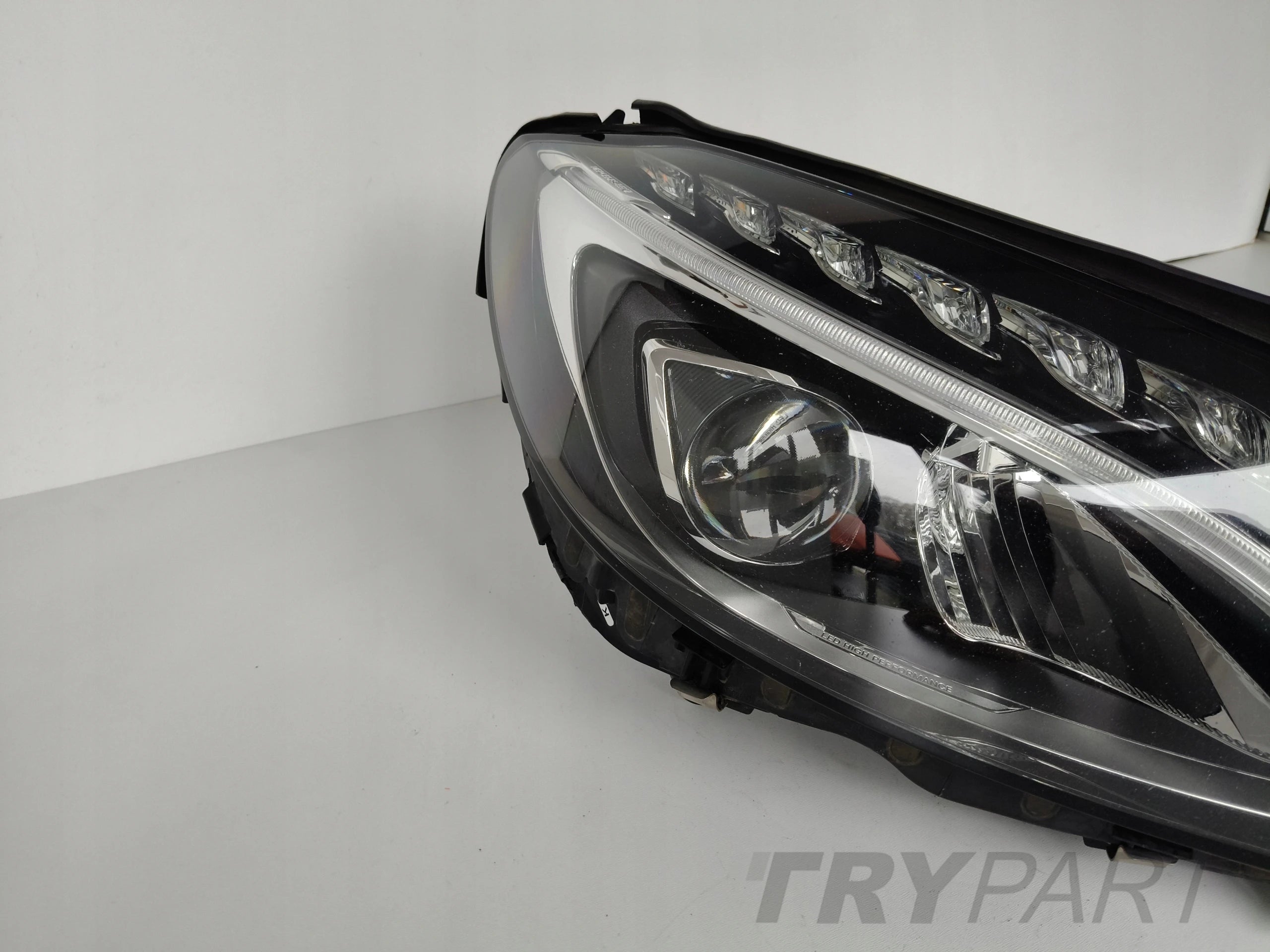 RIGHT HEADLIGHT LAMP MERCEDES C-CLASS W205 14- FULL LED HIGH PERFORMANCE