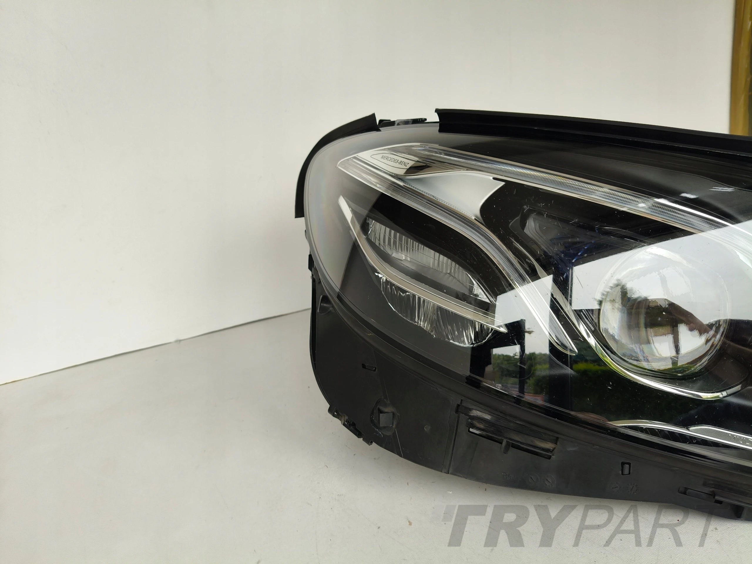 RIGHT HEADLIGHT LAMP MERCEDES E-CLASS W213 16- FULL LED MULTIBEAM