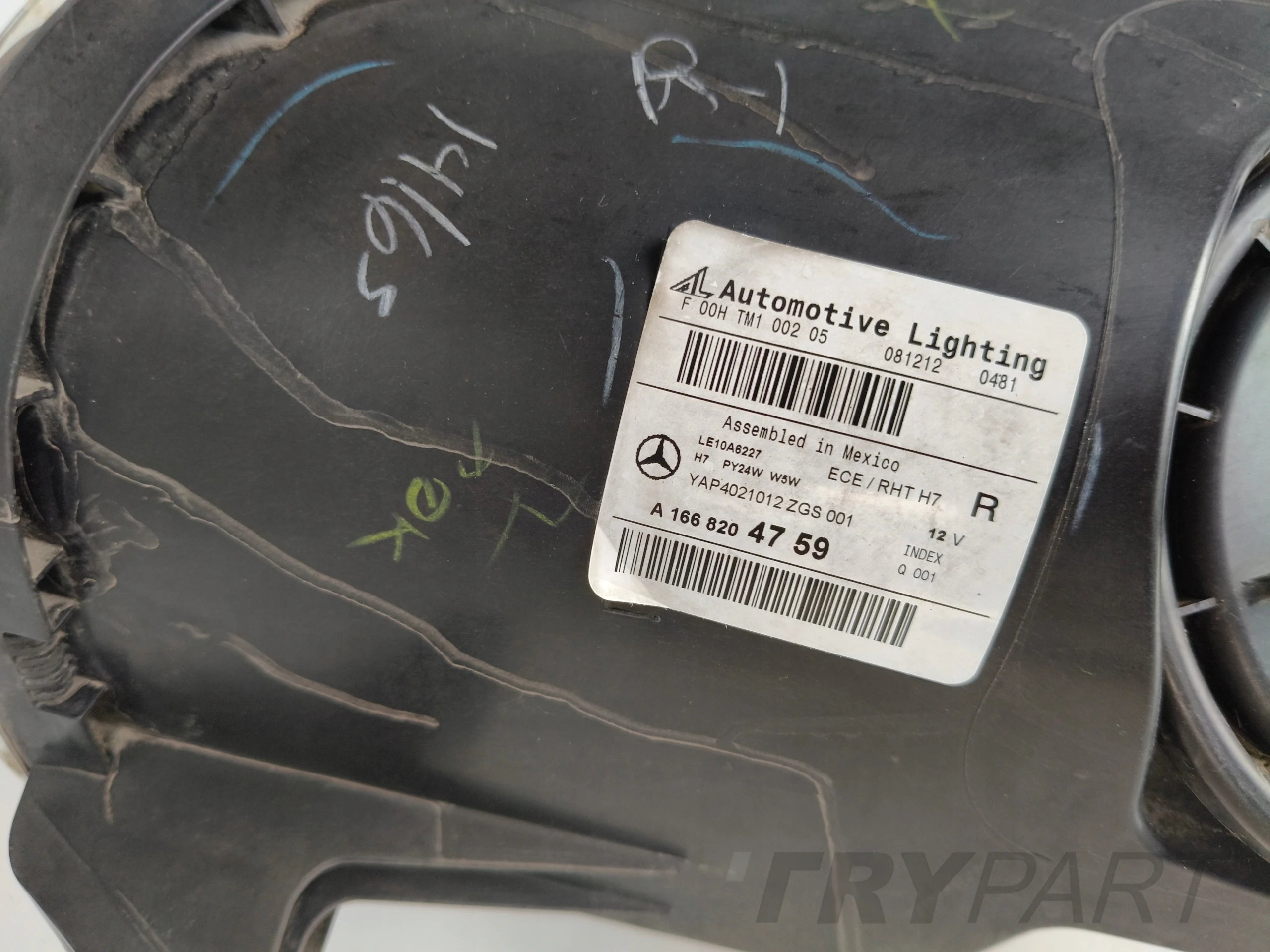 RIGHT HEADLIGHT LAMP MERCEDES ML W166 11-