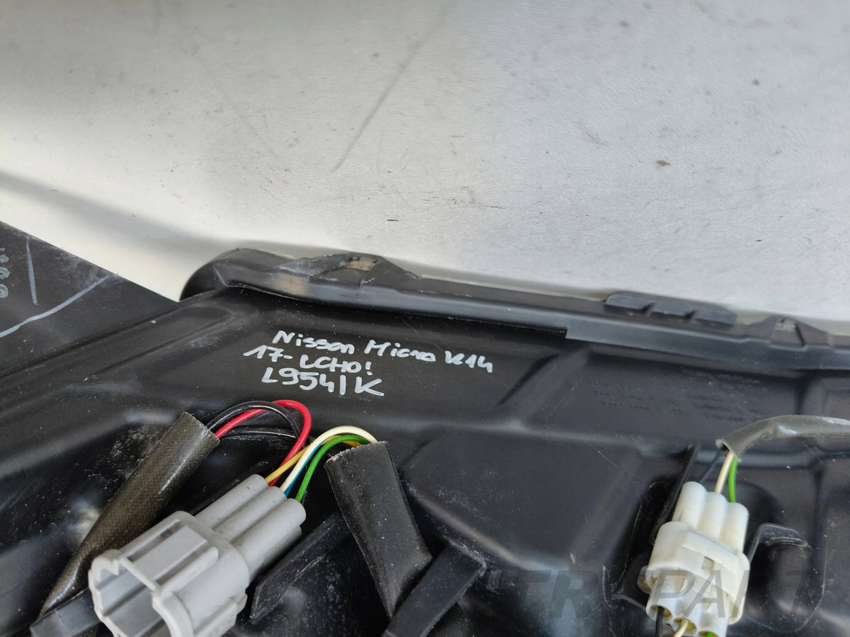 RIGHT HEADLIGHT LAMP NISSAN MICRA K14 17-