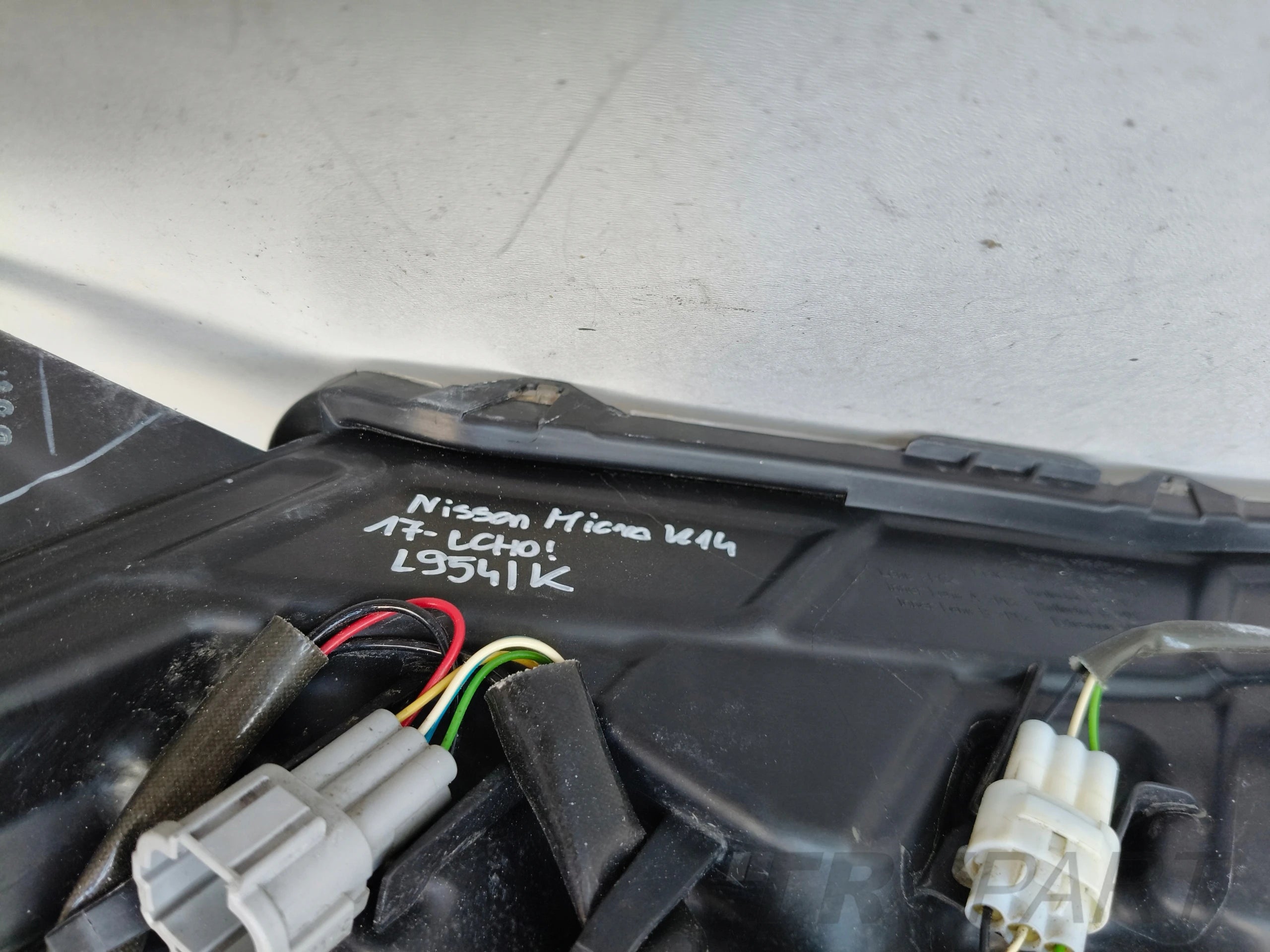 RIGHT HEADLIGHT LAMP NISSAN MICRA K14 17-