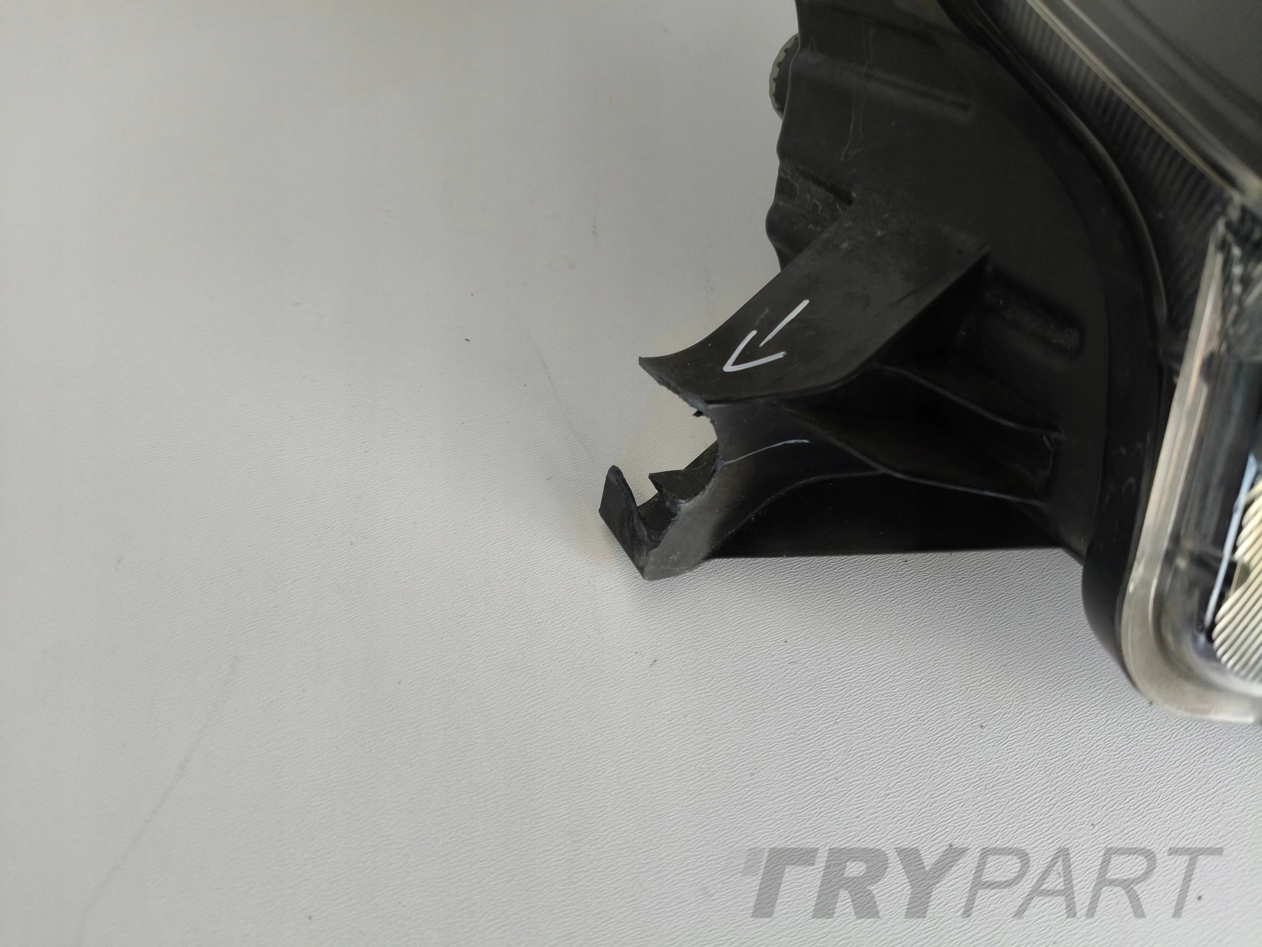 RIGHT HEADLIGHT LAMP NISSAN MICRA K14 17-