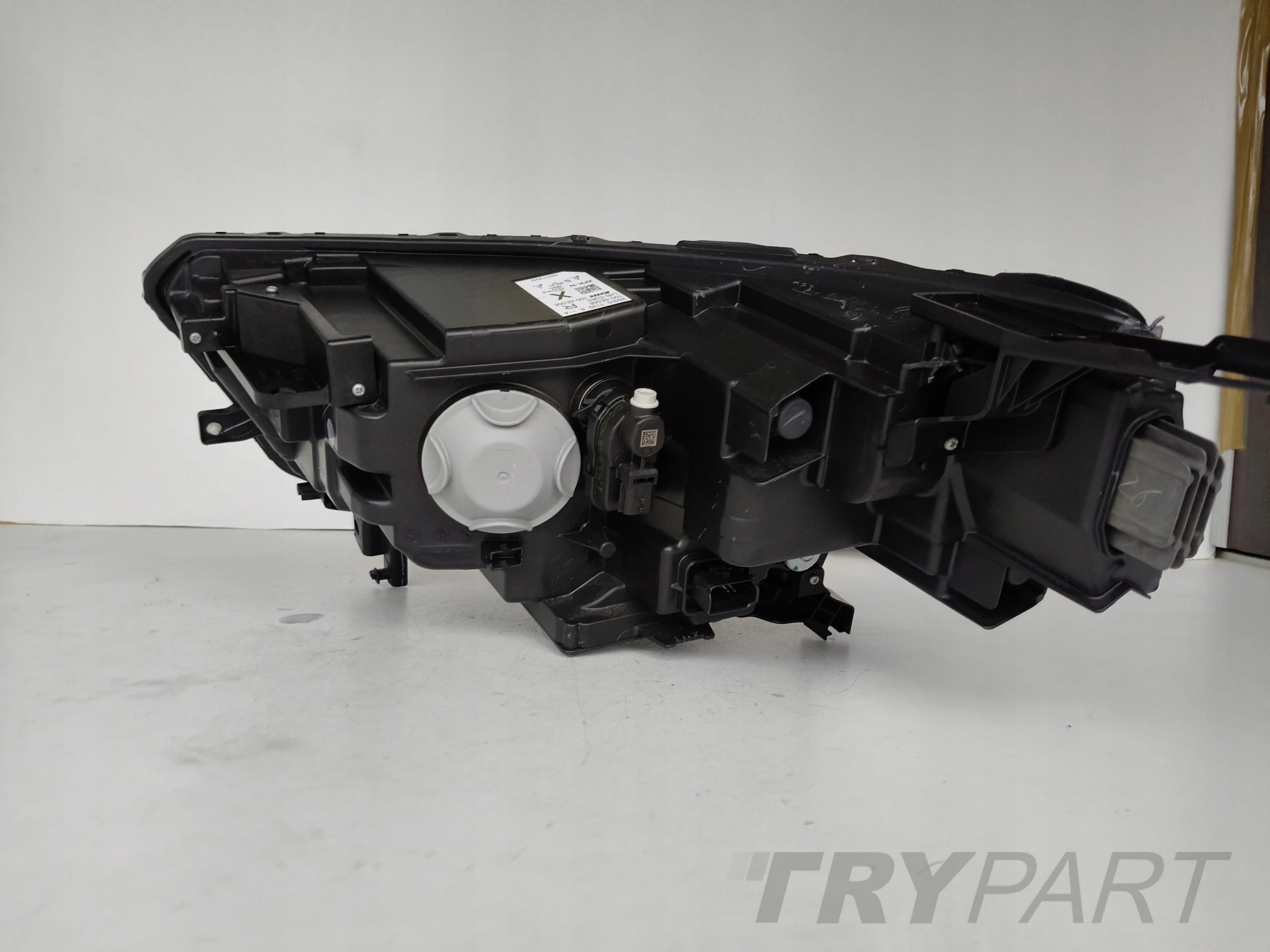 RIGHT HEADLIGHT LAMP NISSAN TOWNSTAR 22- LED