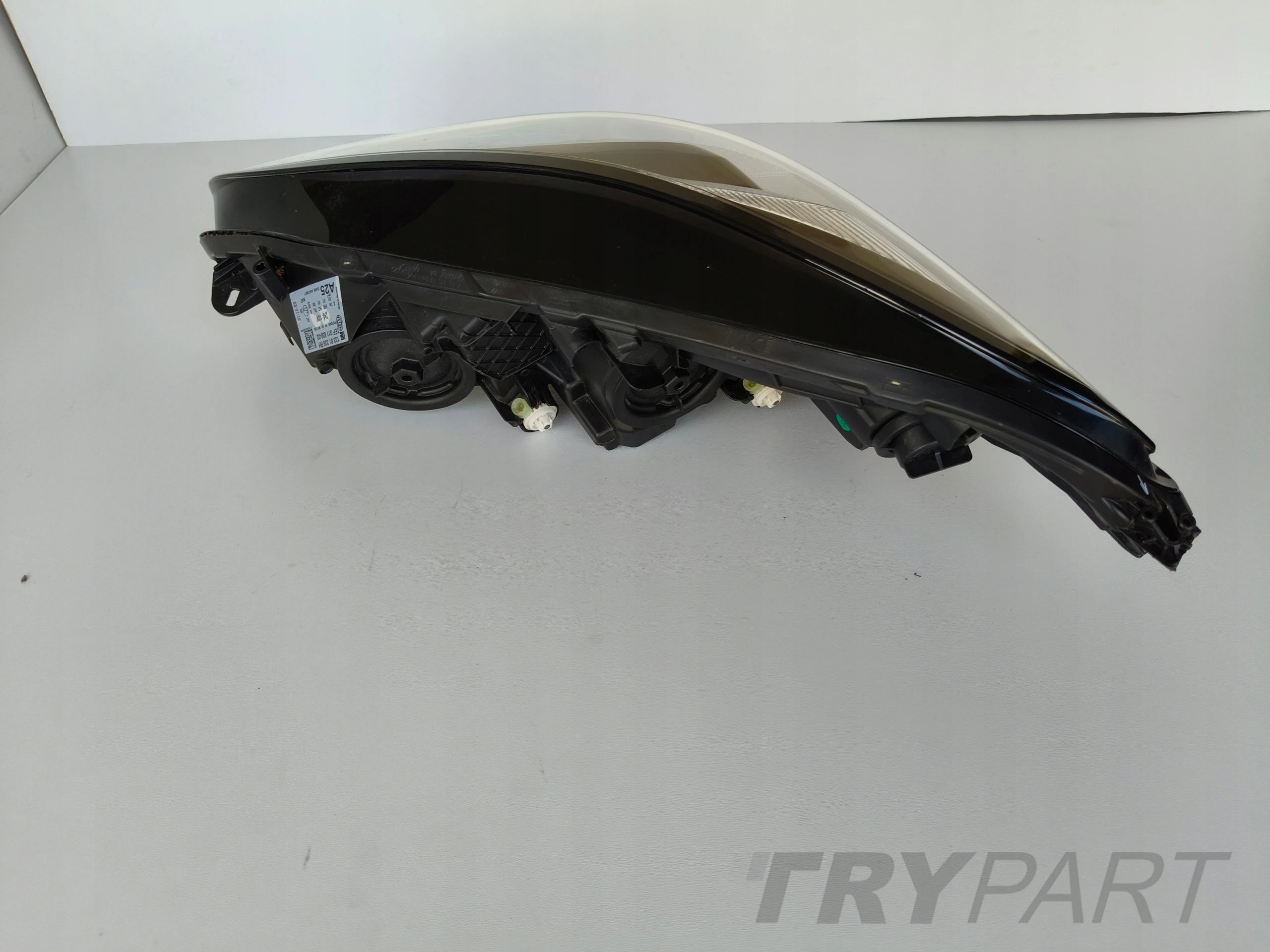 RIGHT HEADLIGHT LAMP OPEL CORSA E 14-
