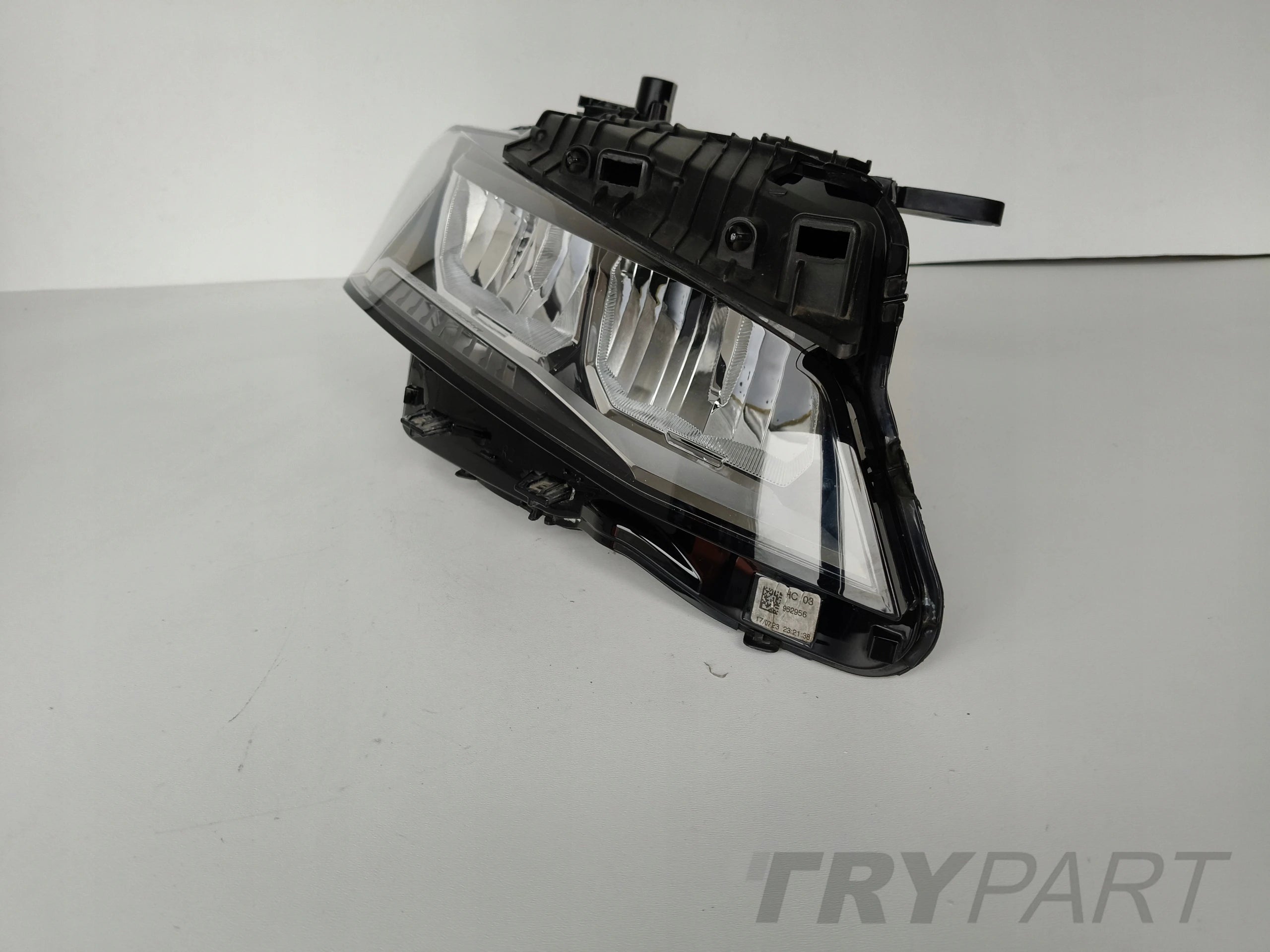 RIGHT HEADLIGHT LAMP PEUGEOT 308 III T10 22- FULL LED
