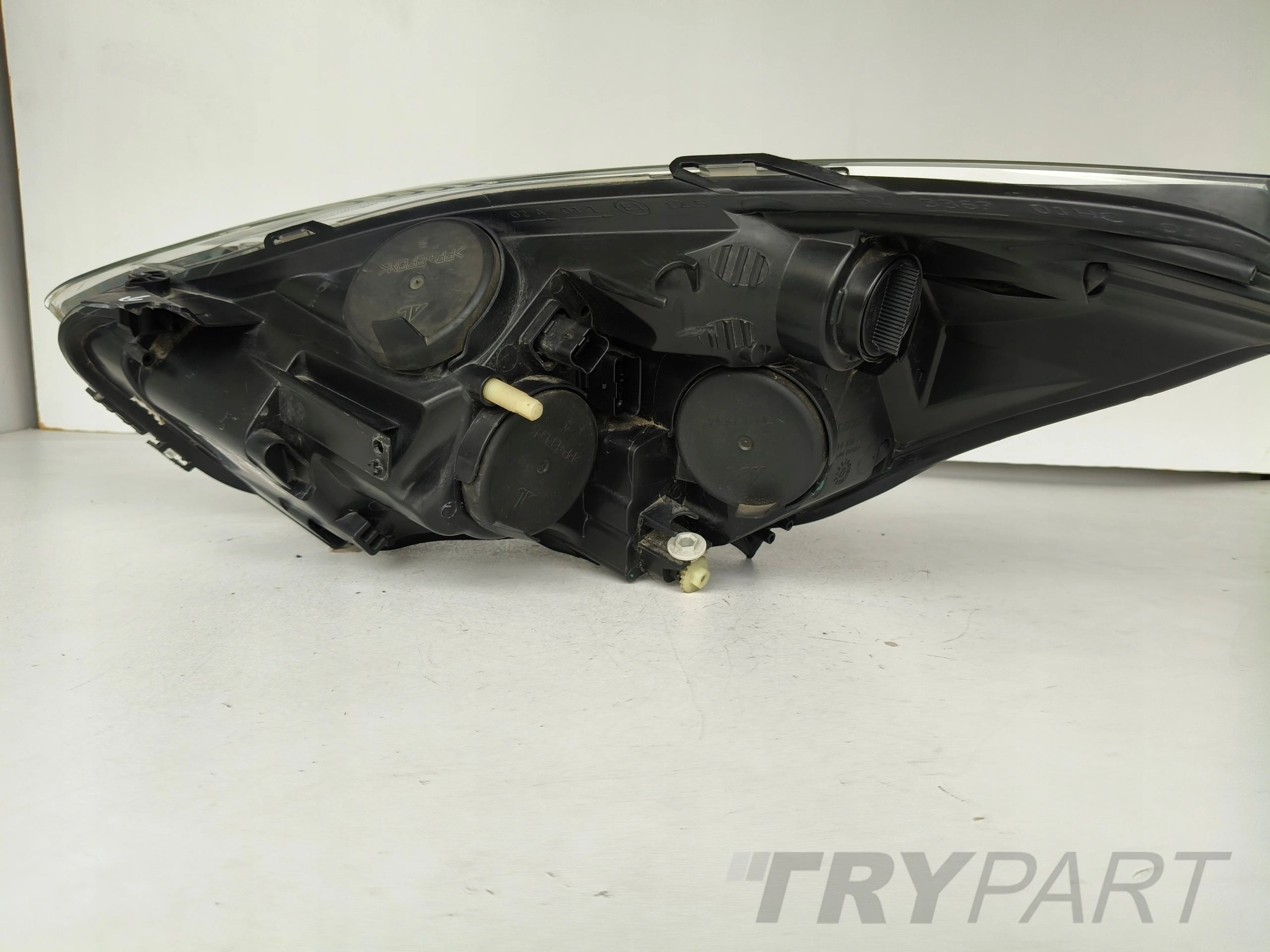 RIGHT HEADLIGHT LAMP RENAULT CLIO IV 12-