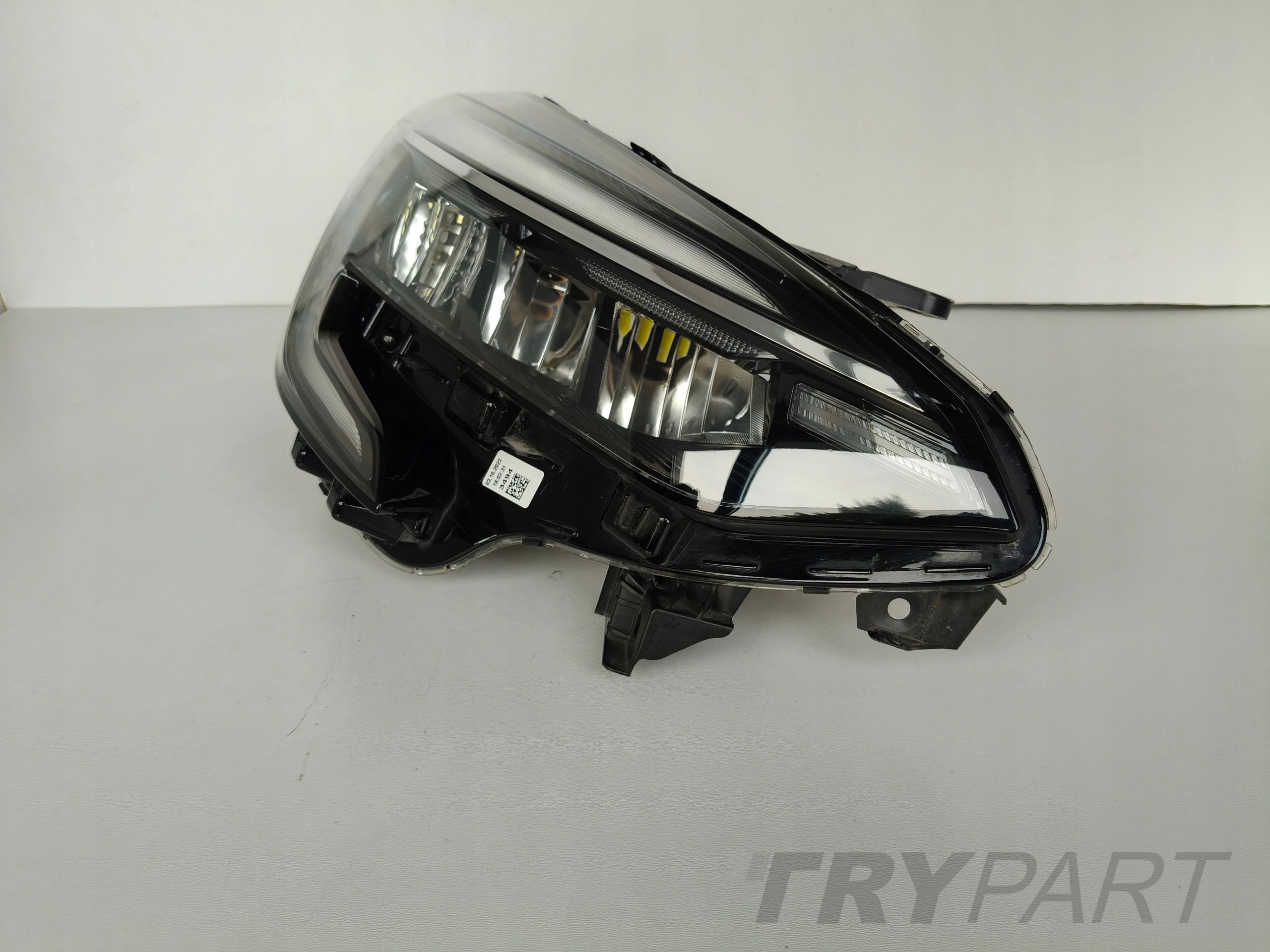 RIGHT HEADLIGHT LAMP RENAULT CLIO V 19- FULL LED