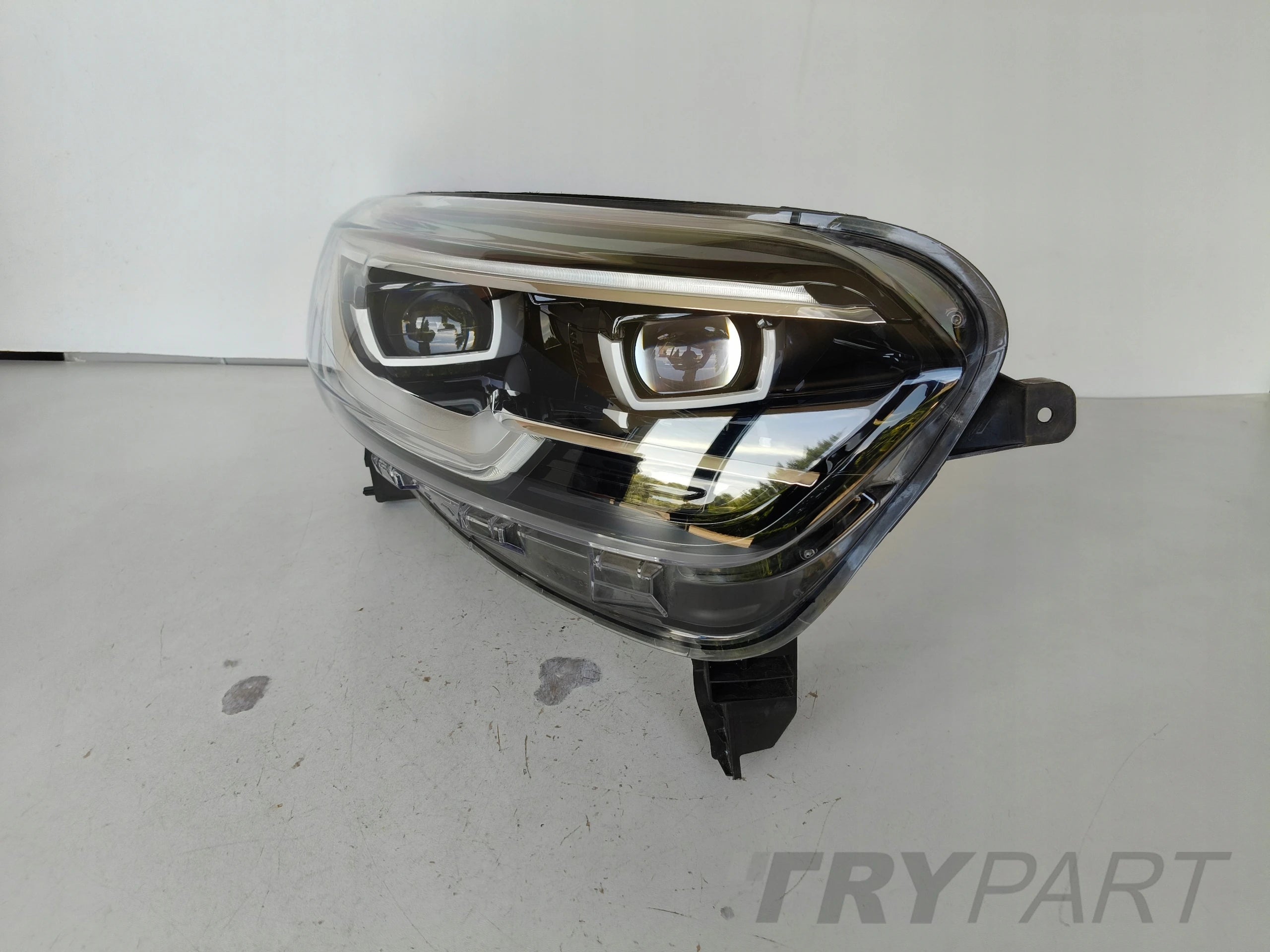 RIGHT HEADLIGHT LAMP RENAULT KADJAR 18- FACELIFT FULL LED