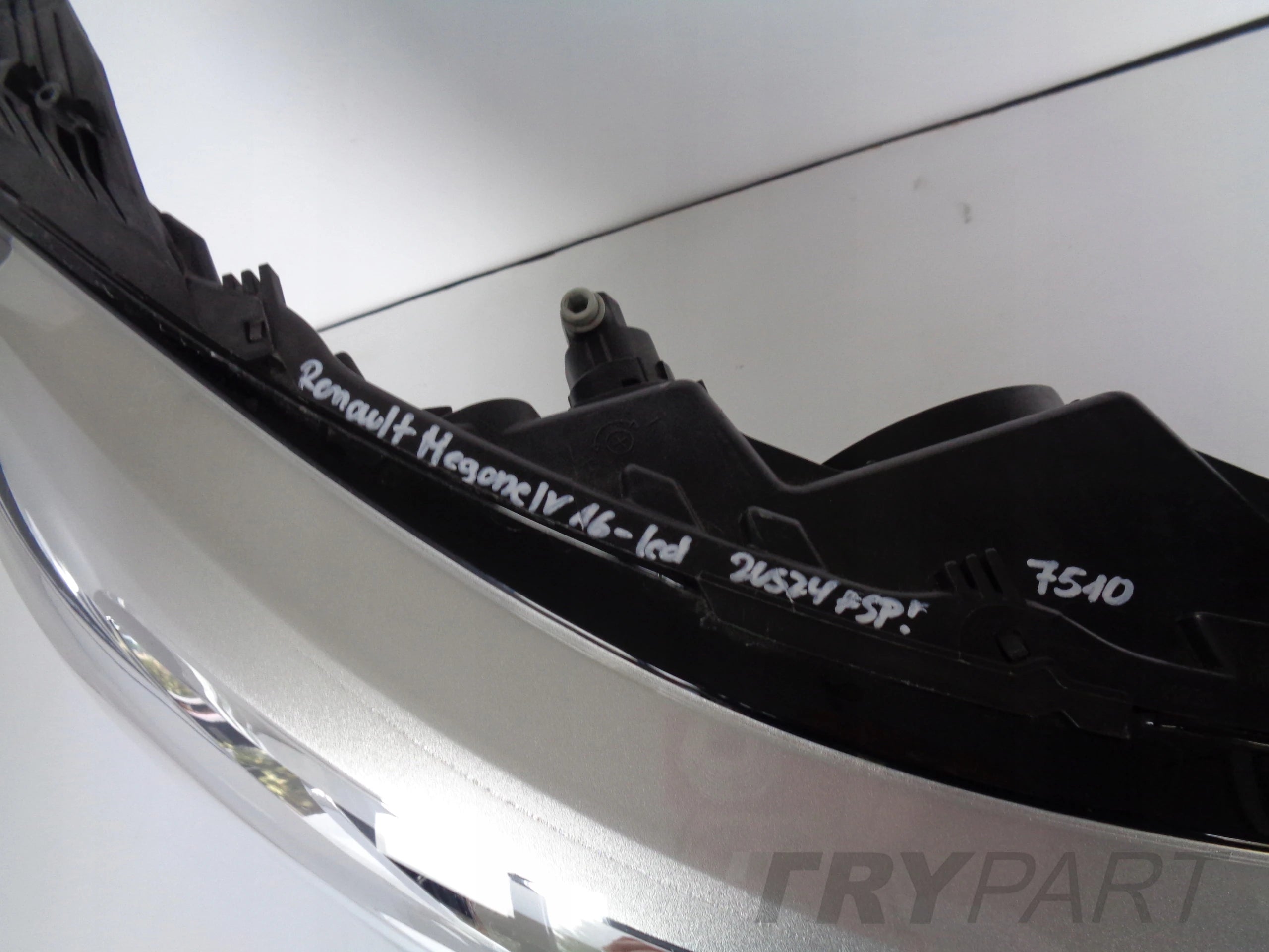 RIGHT HEADLIGHT LAMP RENAULT MEGANE IV 16- LED