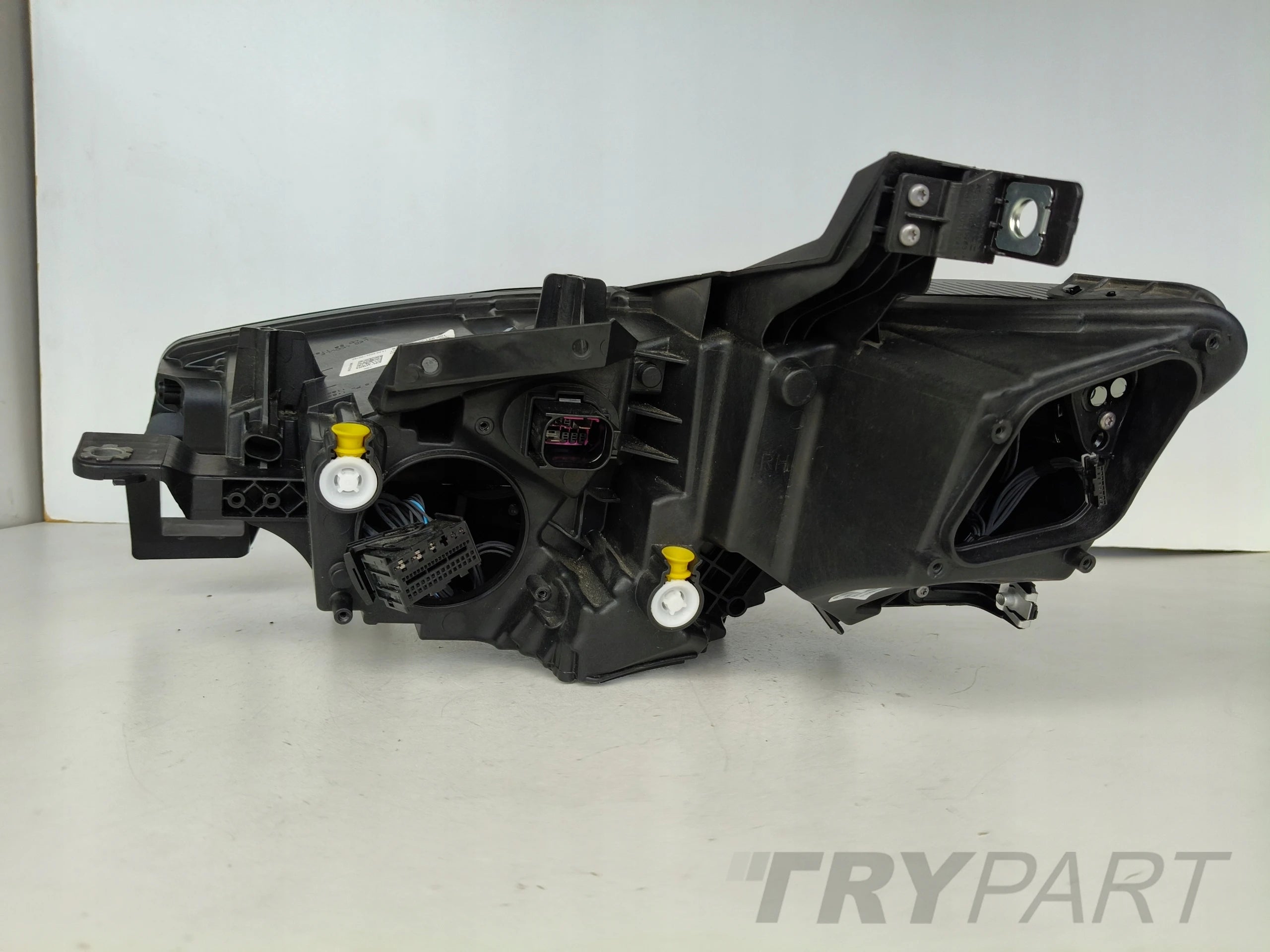 RIGHT HEADLIGHT LAMP SEAT CUPRA BORN 10E 21- FULL LED