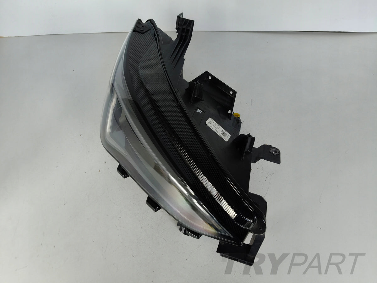 RIGHT HEADLIGHT LAMP SEAT CUPRA BORN 10E 21- FULL LED