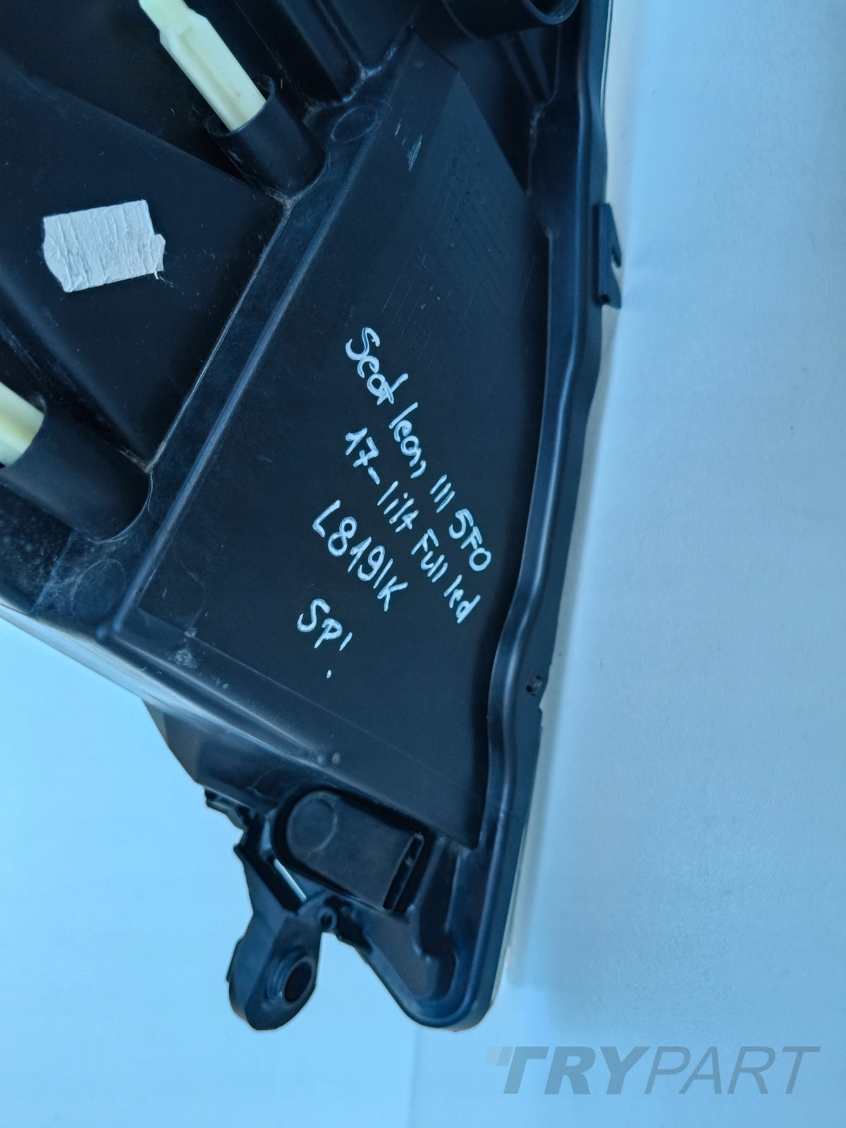RIGHT HEADLIGHT LAMP SEAT LEON III 3 5F 5F0 17- LIFT FULL LED