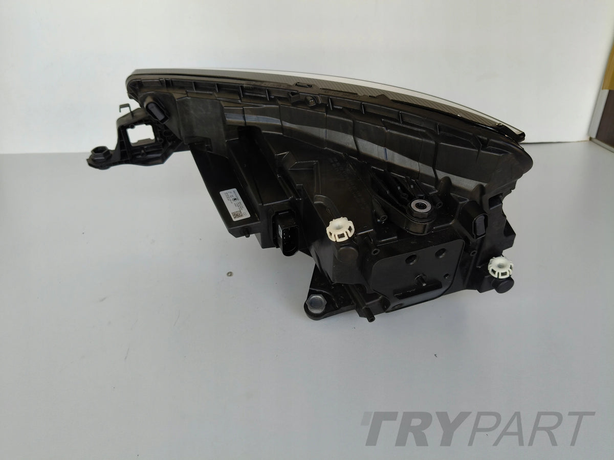 RIGHT HEADLIGHT LAMP SKODA KAMIQ 658 FACELIFT FULL LED
