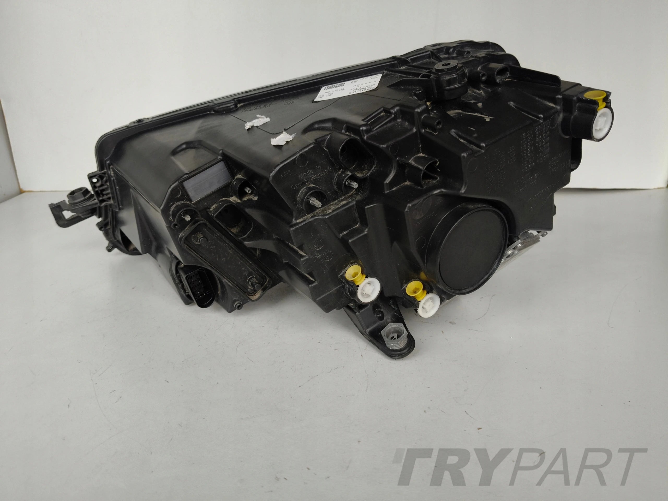 RIGHT HEADLIGHT LAMP SKODA KAROQ 57A 17- FULL LED
