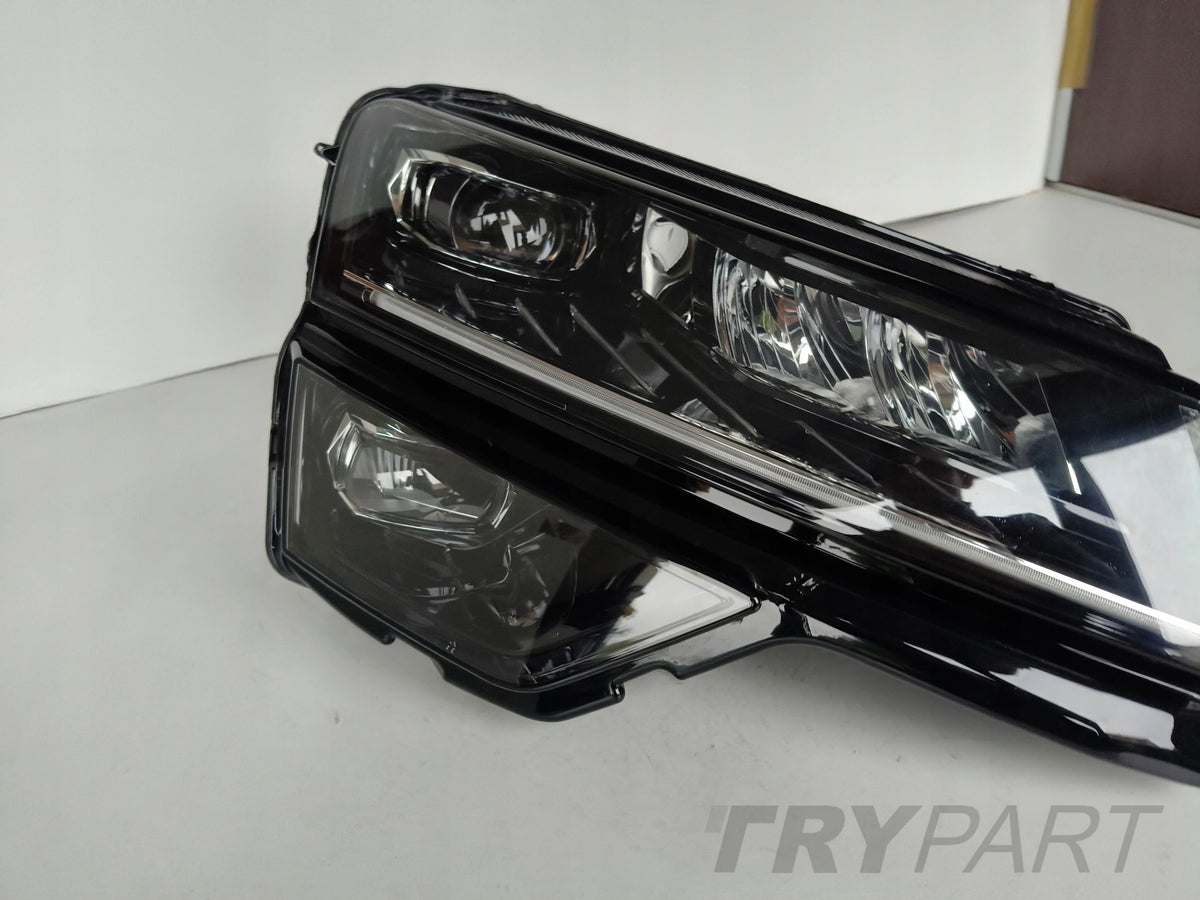 RIGHT HEADLIGHT LAMP SKODA KAROQ 57A 17- FULL LED