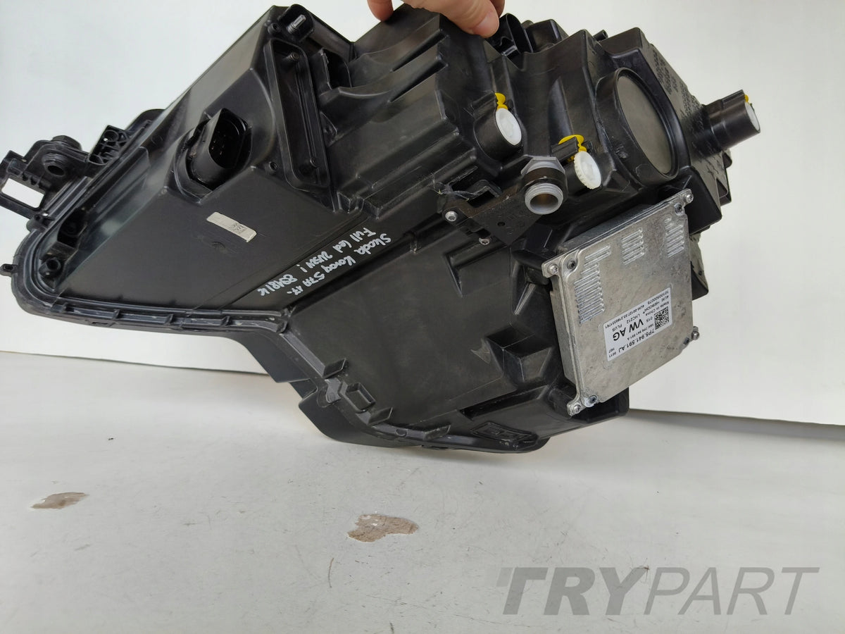 RIGHT HEADLIGHT LAMP SKODA KAROQ 57A 17- FULL LED