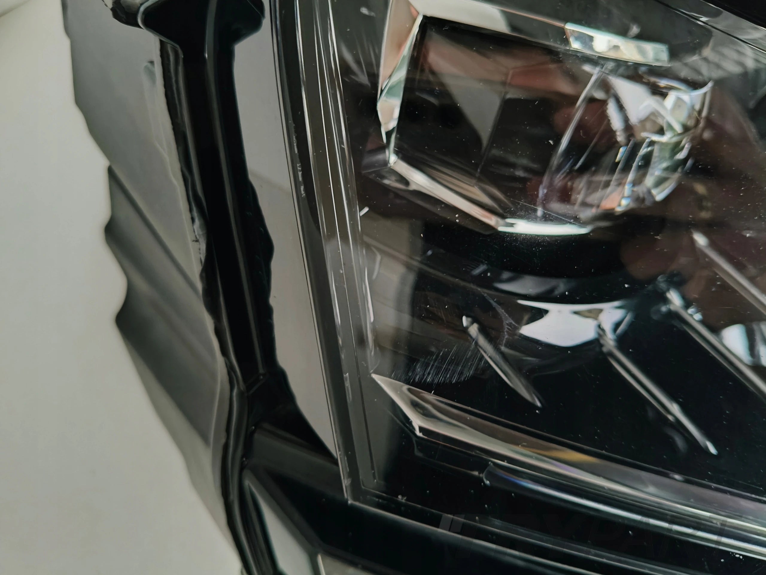 RIGHT HEADLIGHT LAMP SKODA KAROQ 57A 17- FULL LED