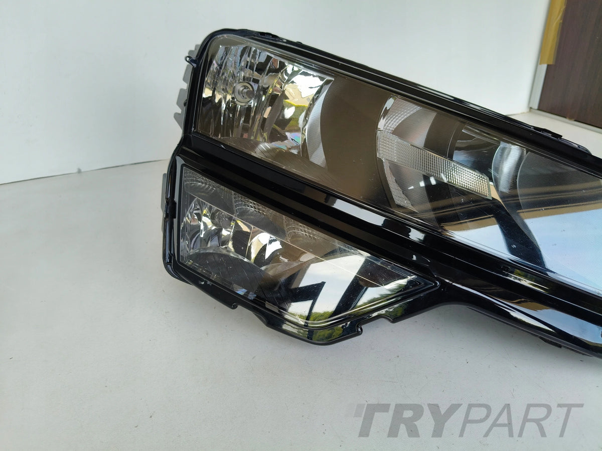 RIGHT HEADLIGHT LAMP SKODA KAROQ 57A 17- LED