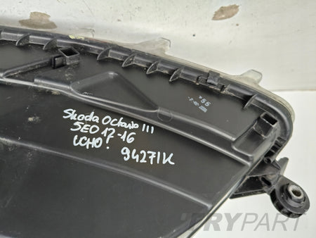 RIGHT HEADLIGHT LAMP SKODA OCTAVIA III 3 5E 5E0 12-16