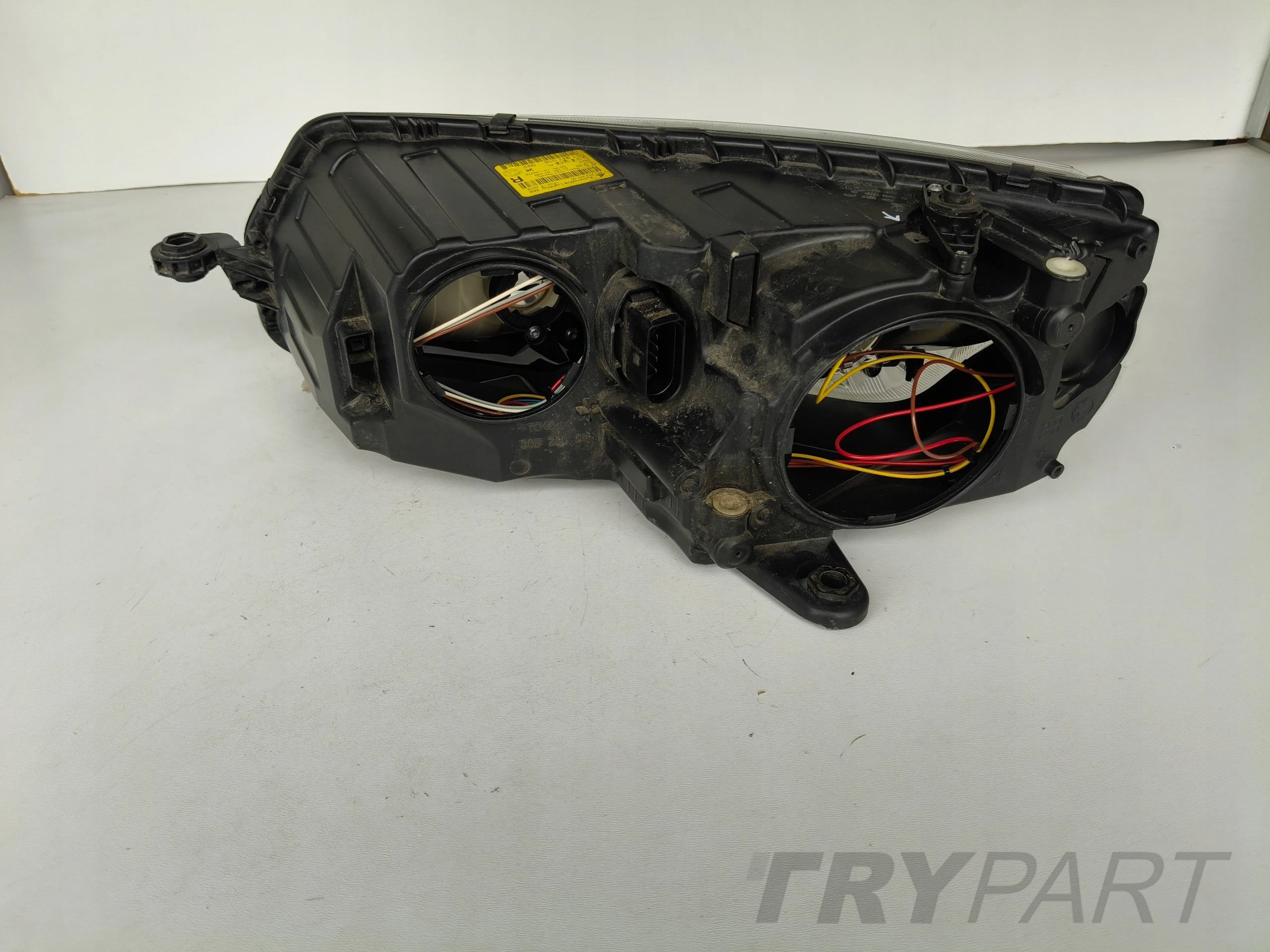 RIGHT HEADLIGHT LAMP SKODA OCTAVIA III 3 5E 5E0 12-16