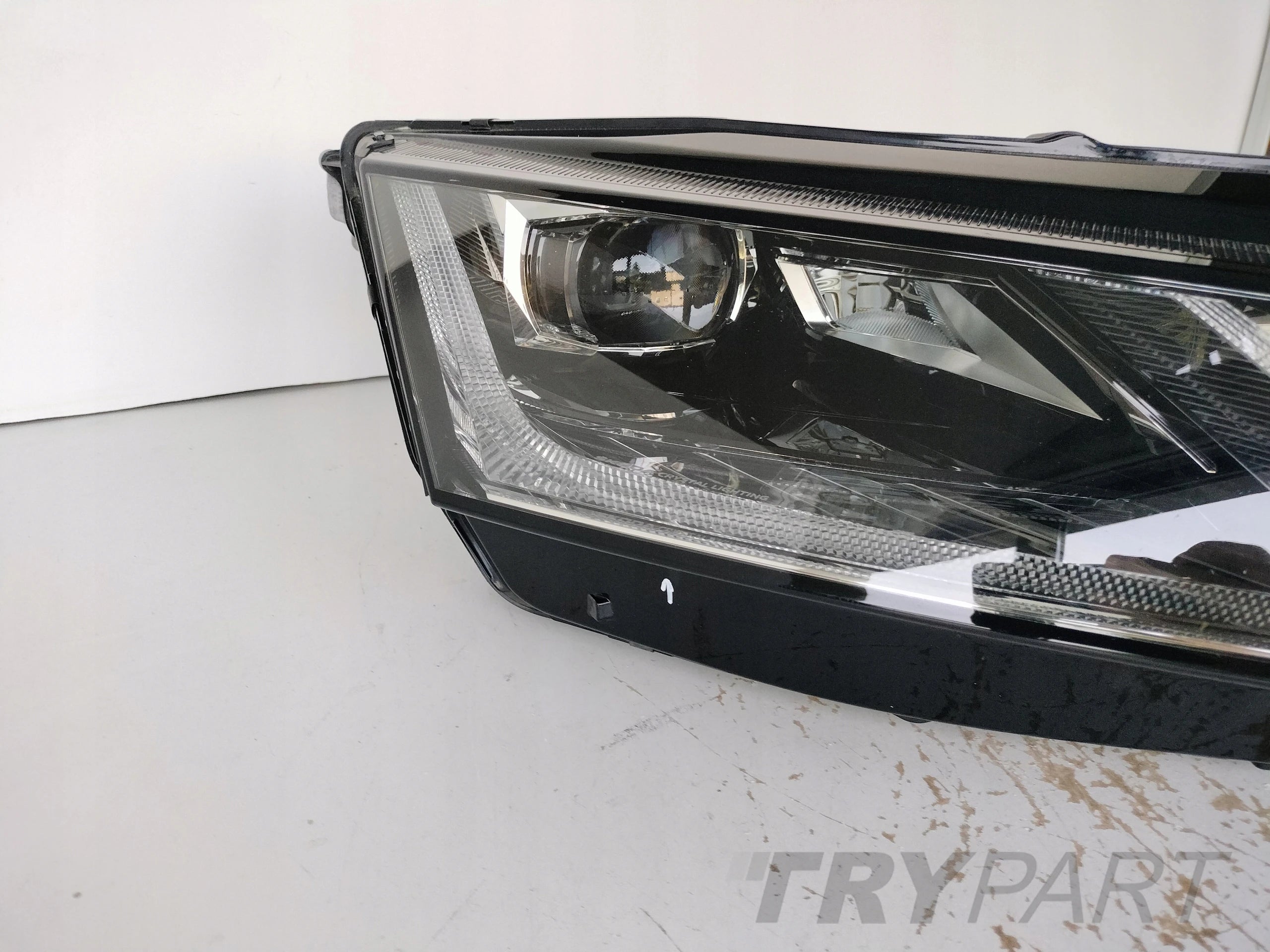 RIGHT HEADLIGHT LAMP SKODA OCTAVIA IV 4 5E3 20- FULL LED