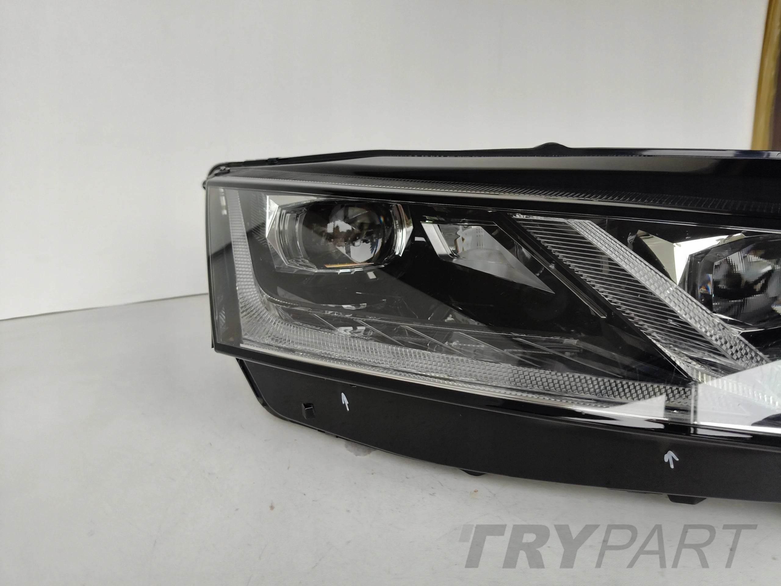 RIGHT HEADLIGHT LAMP SKODA OCTAVIA IV 4 5E3 20- FULL LED