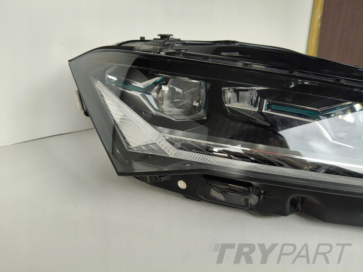 RIGHT HEADLIGHT LAMP SKODA SUPERB IV 4 3P0 23- FULL LED