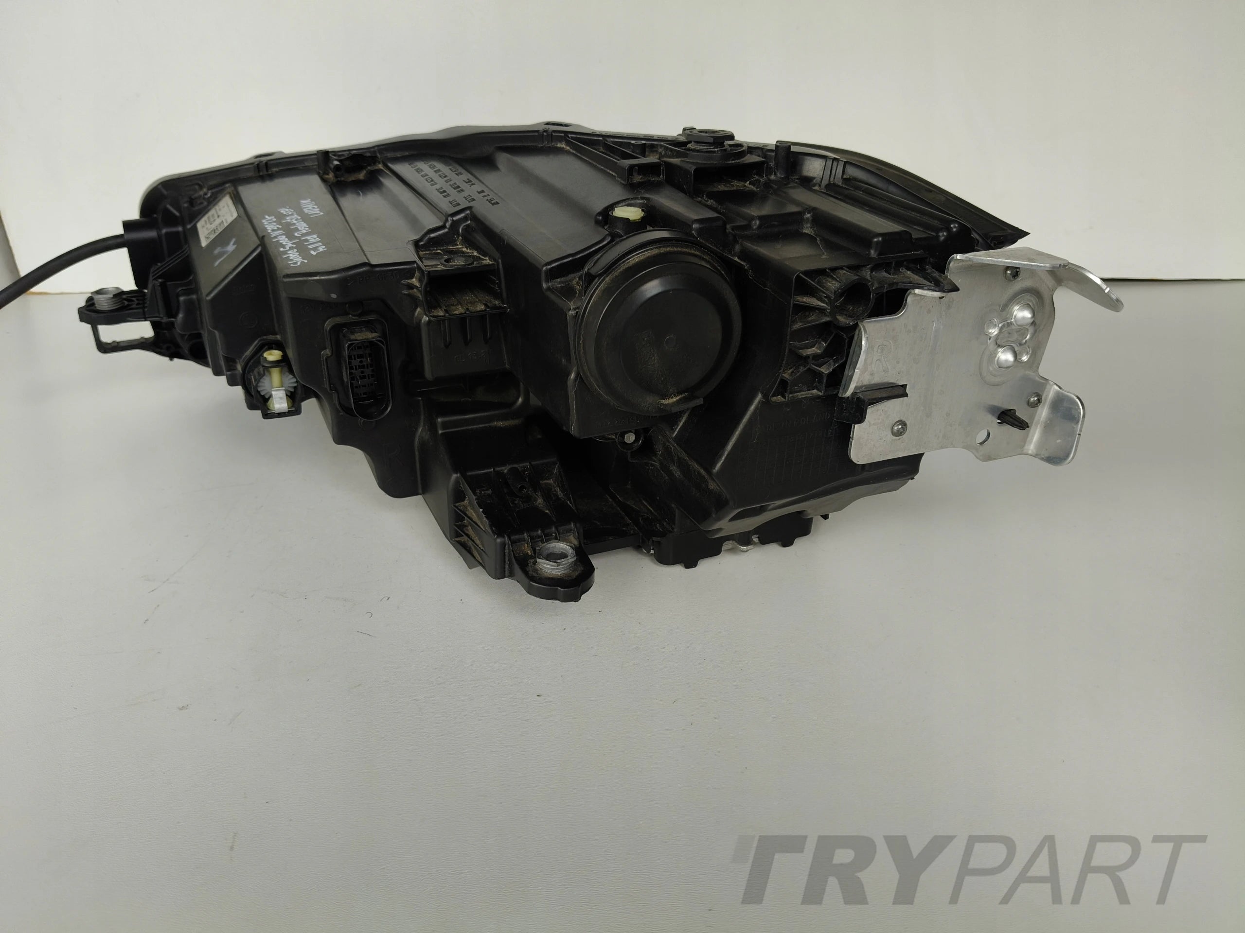 RIGHT HEADLIGHT LAMP SKODA SUPERB IV 4 3P0 23- FULL LED