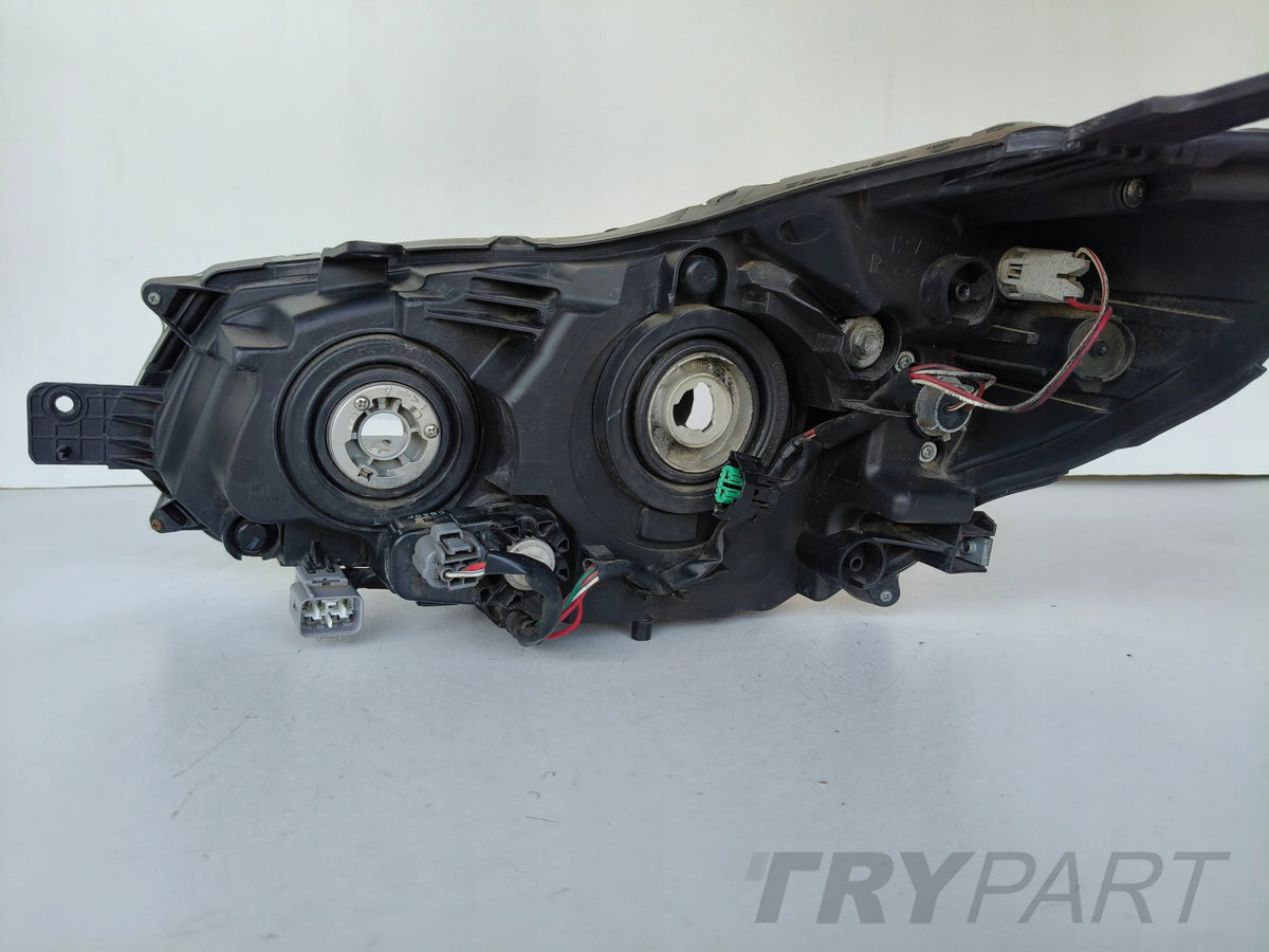 RIGHT HEADLIGHT LAMP SUBARU XV 11-