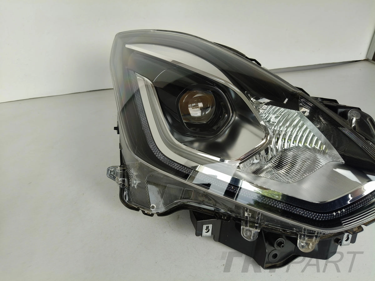 RIGHT HEADLIGHT LAMP SUZUKI SWIFT MK8 17- FULL LED